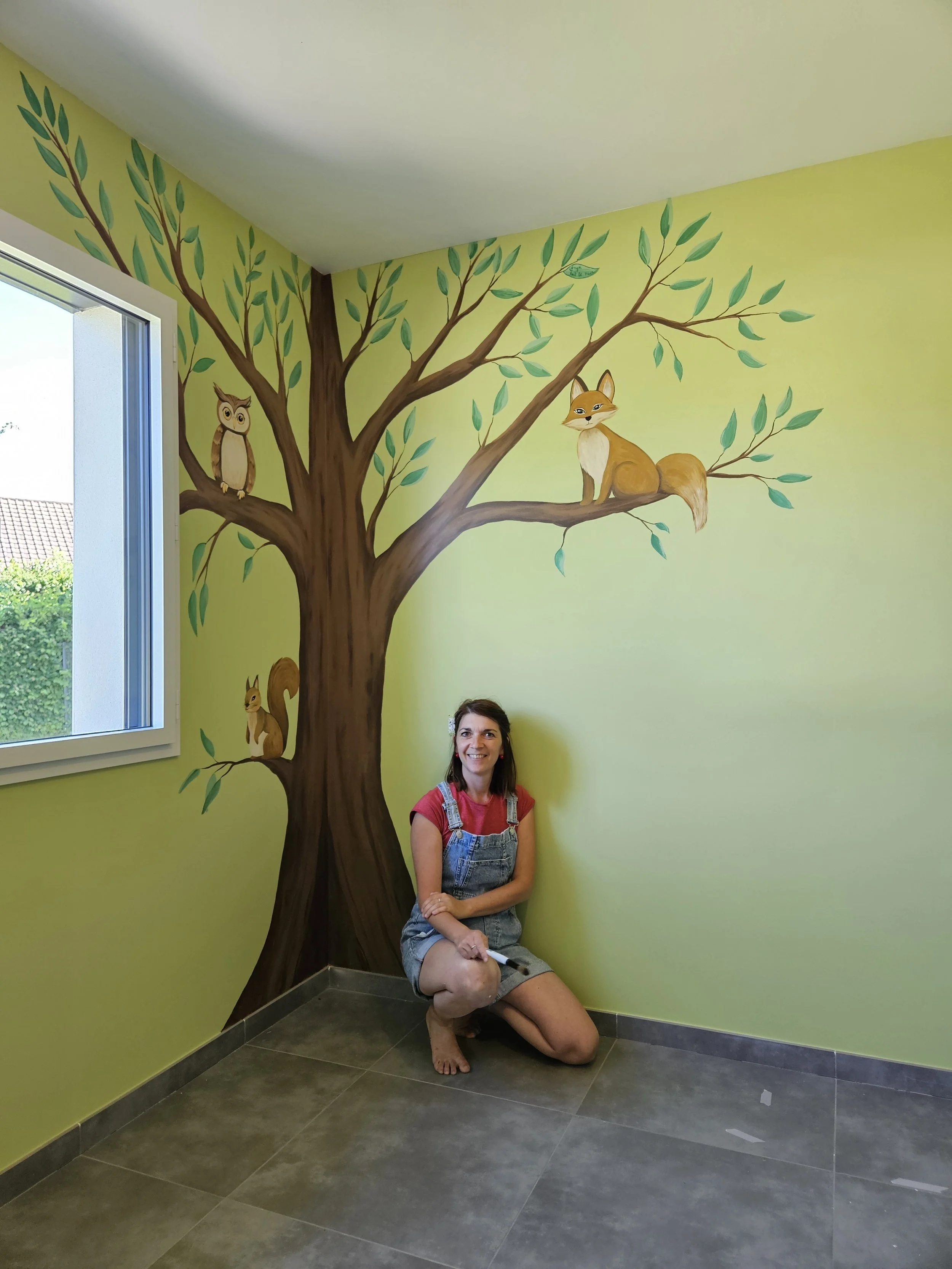 Fresque Angelfaitlemur, fresque murale, décoration chambre bébé, décoration chambre enfant, fresque chambre bébé, art mural, fresque arbre