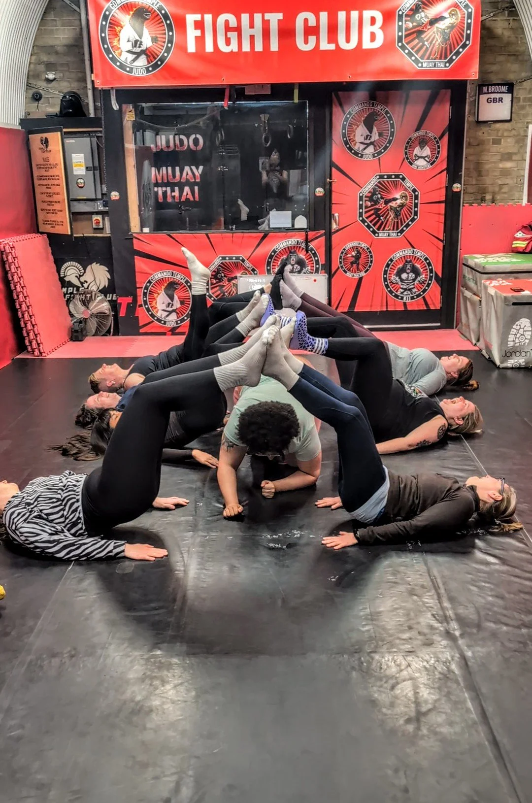 ladies who lift in London UK