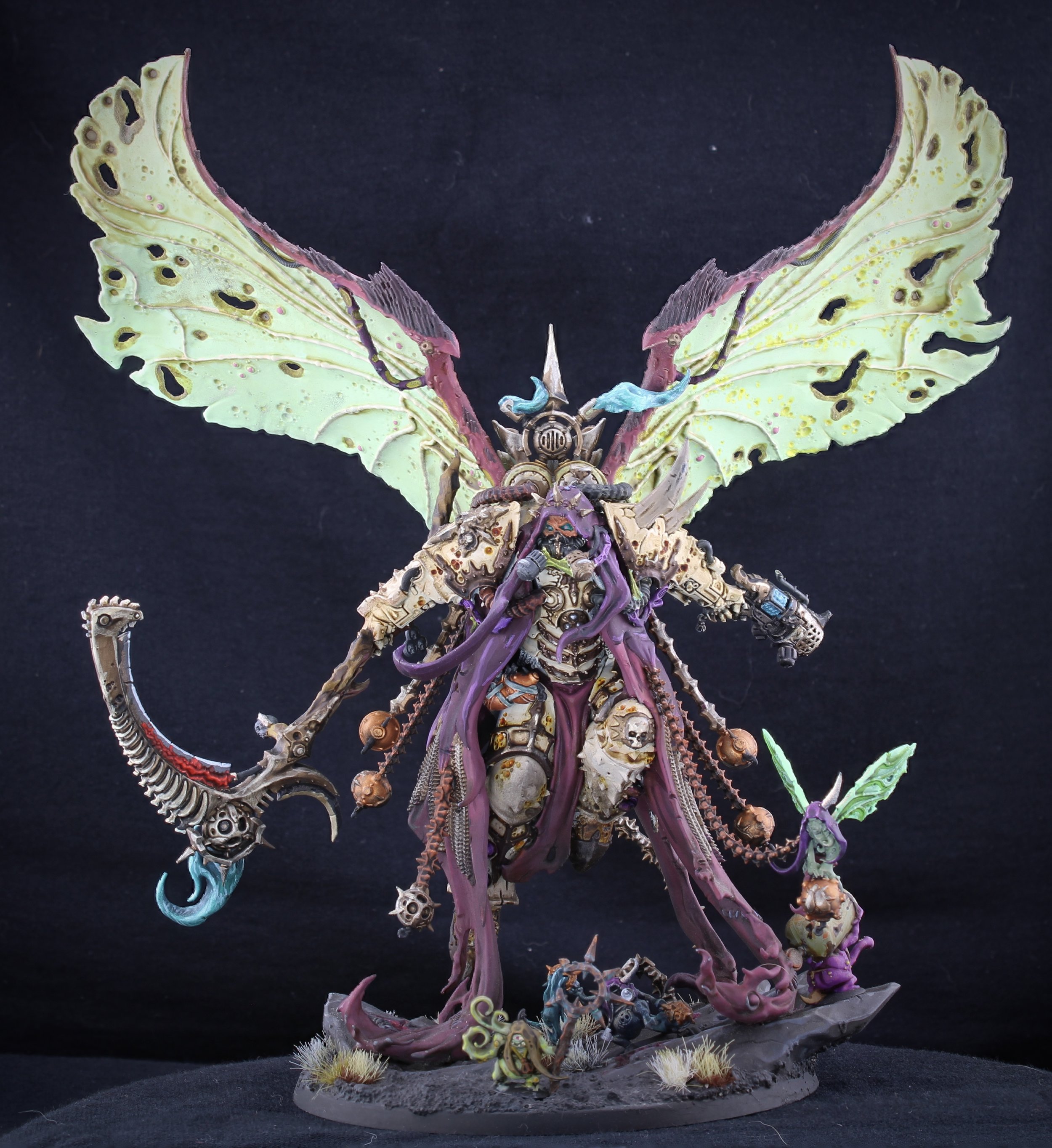 Mortarion Demon Primarch of Nurgle sculpt by GW