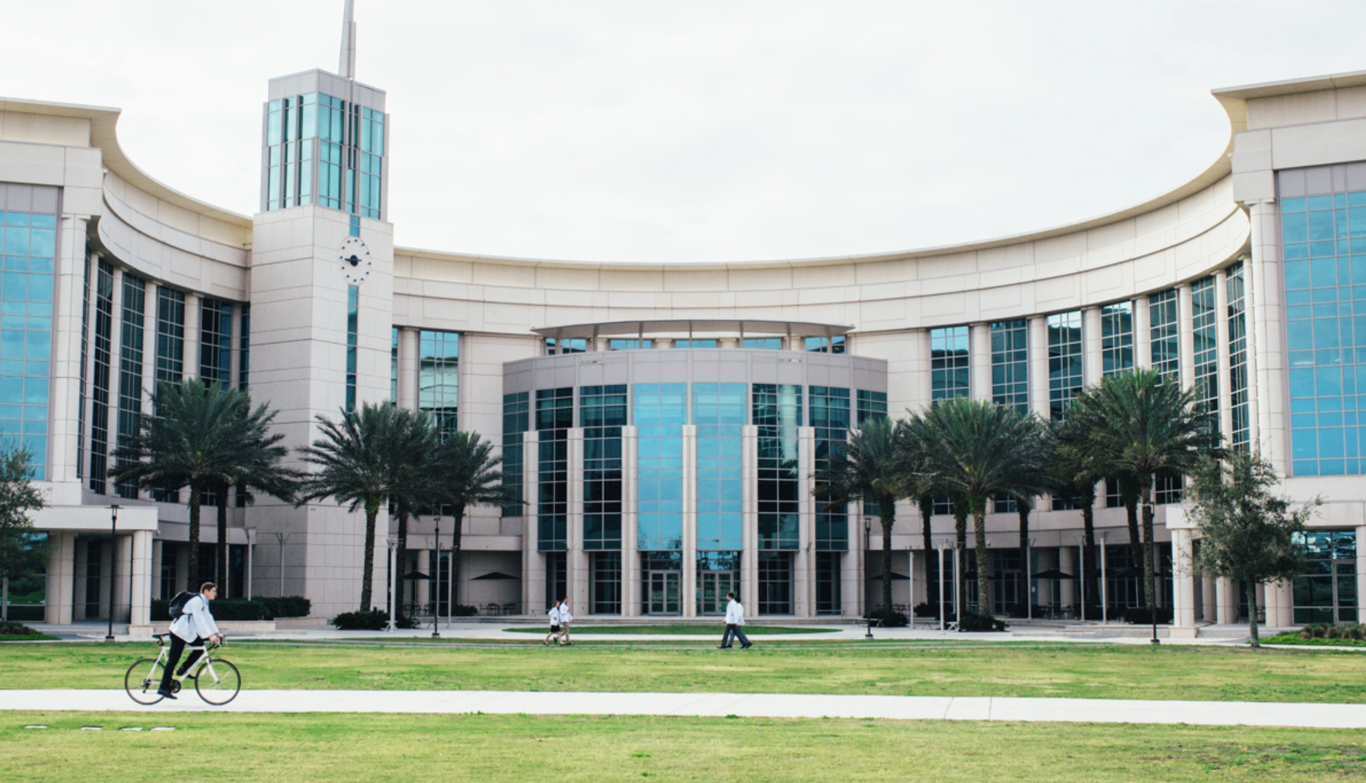 Image of a medical facility in Lake Nona