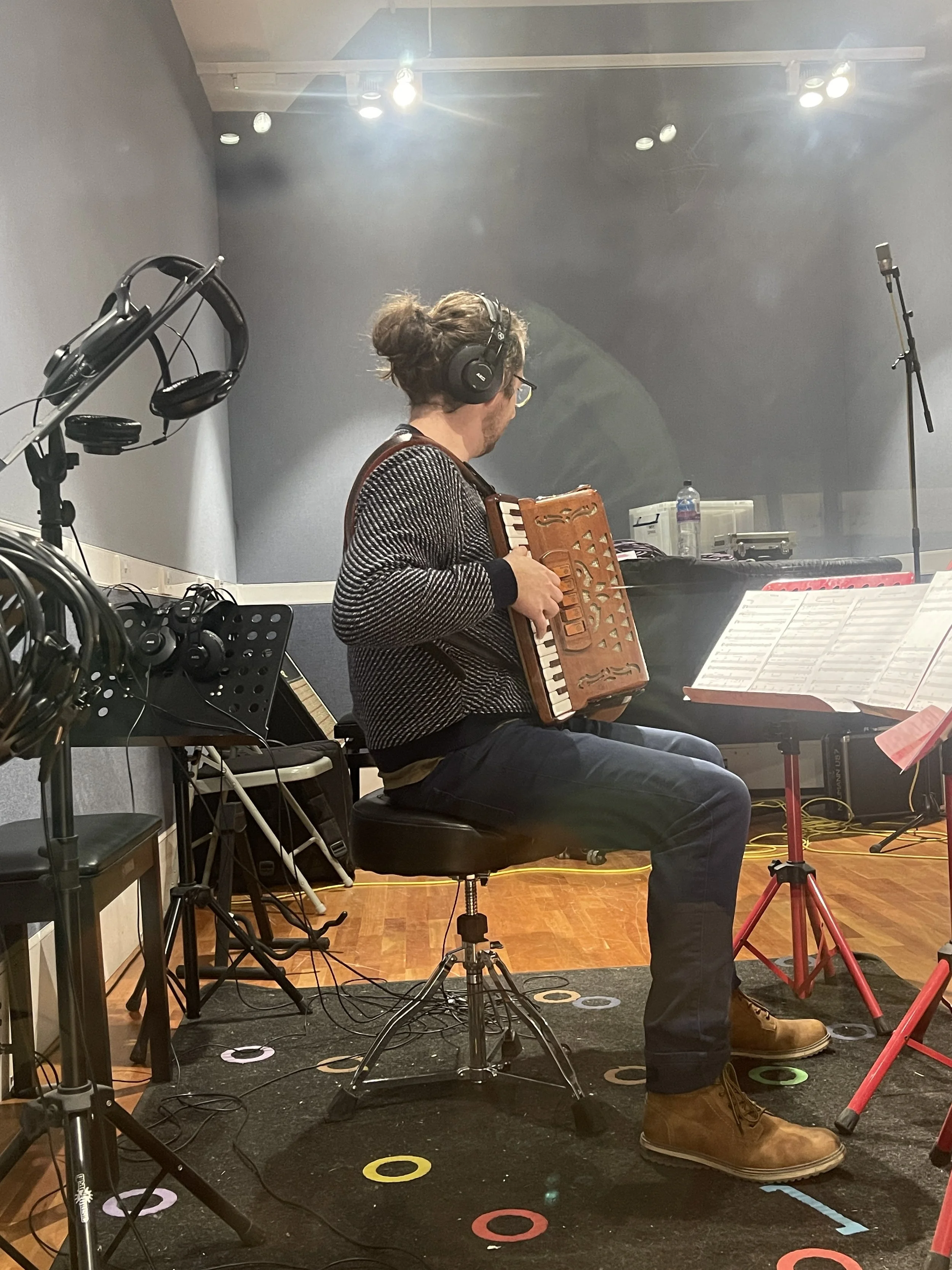 IMG_9345 Aidan Shepherd (accordion) @ Kent Uni studios.JPG