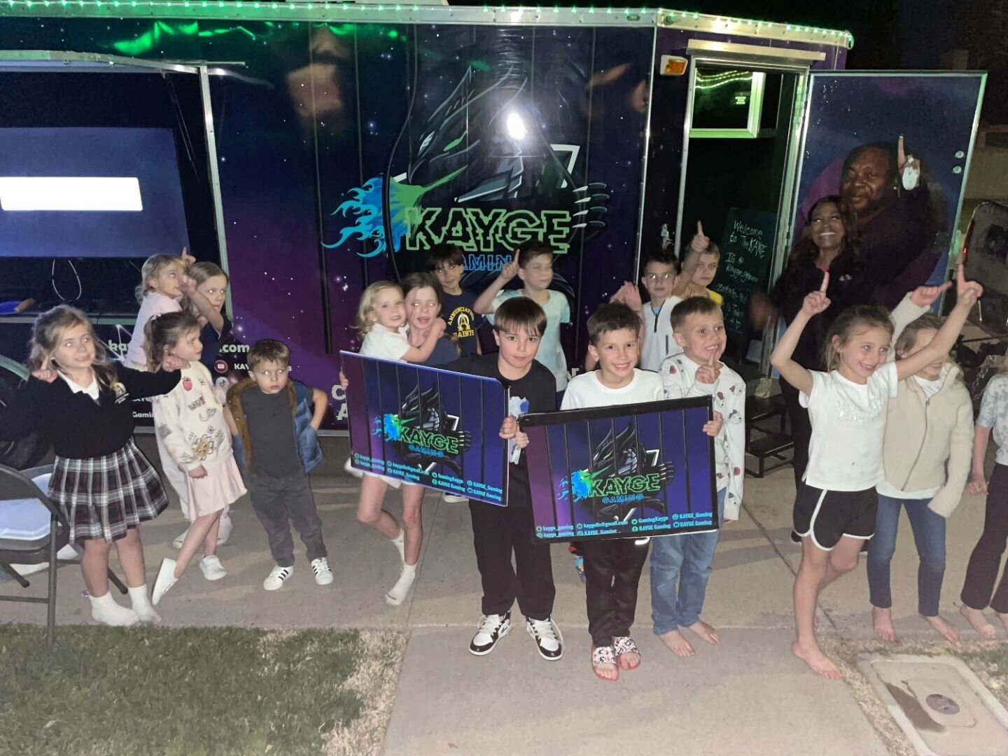 Happy 8th birthday Zachary/Grayson thanks Ashlee for booking with us 🎮🚀 #takekontrol 

#explorepage #gaming #gamingcommunity #explore #california #gamingcenter #gamingtruck #209times #209 #blackownedbusiness