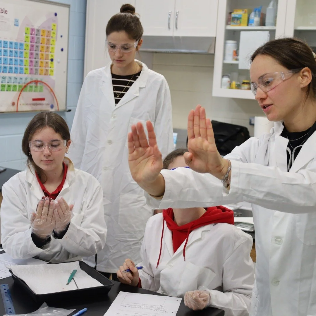 Grade 8 biology class putting STEM learning into practice! 🔬

Students examined pig organs as part of the curriculum, focusing on the heart and kidneys. By identifying different parts, the class connected theory to real biological structures through