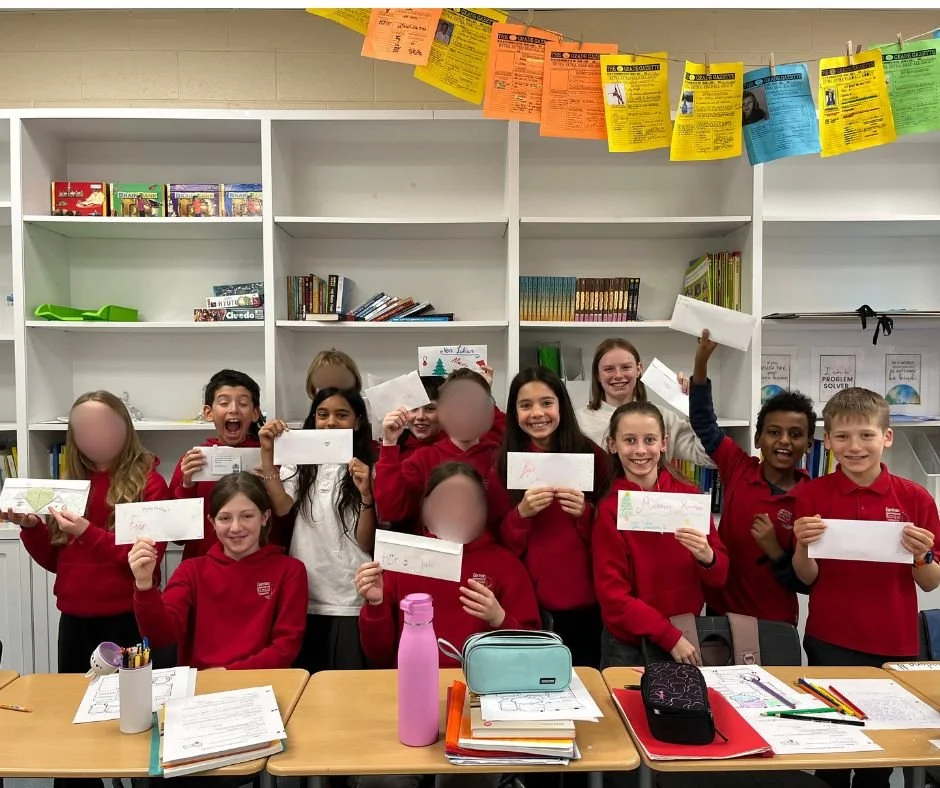 ✉️ Pen Pals! Our Grade 5/6 students have been busy making friends with Grade 6 students from the Alexander von Humboldt German International School in Montreal.

They received their first letters and loved learning about their new pen pals! Now it&rs