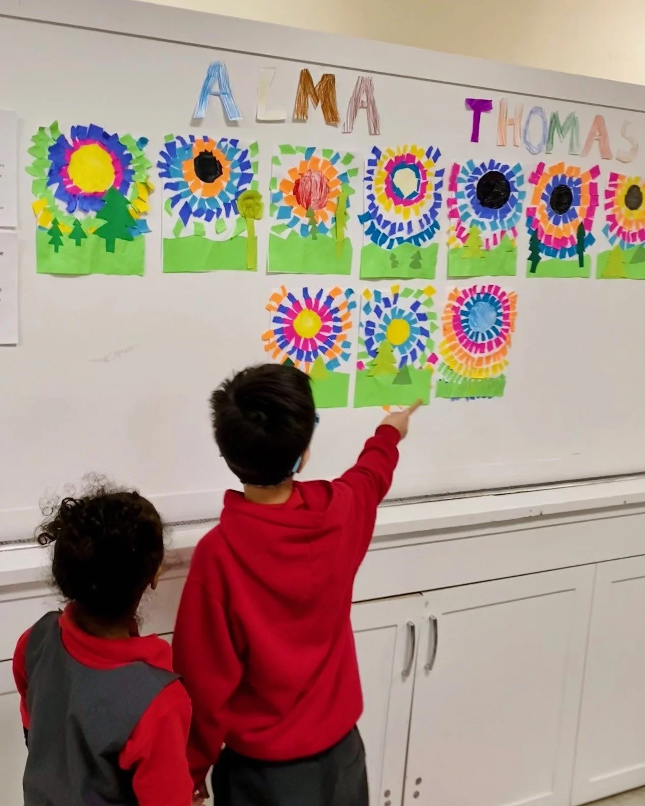 Honouring Black Artists and Influential Figures During Black History Month

Throughout February, our students have been highlighting the lives and contributions of important Black figures. In the elementary school, they translated their explorations 