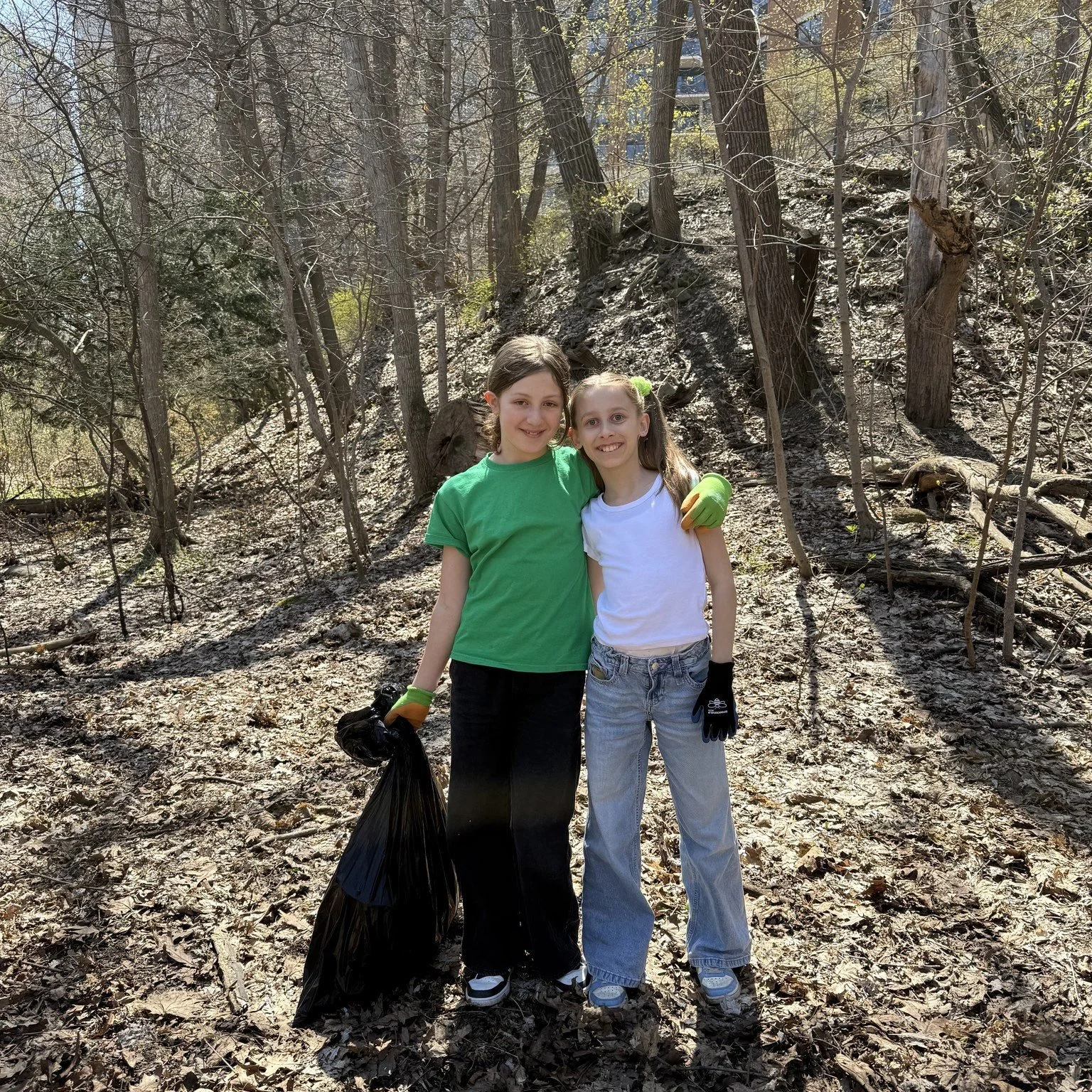 Here's how GIST celebrated Earth Day! 🌍 Our students went to parks in the neighbourhood to take part in a collective litter clean up. What a great way to take meaningful action toward protecting the environment! 🌿♻️

Throughout the week, classes al