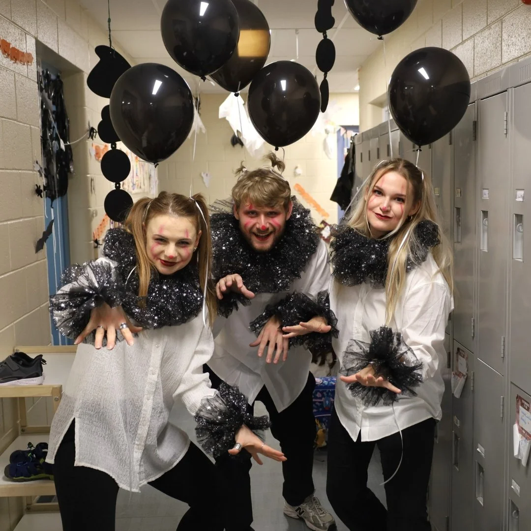 This is Halloween at GIST 👻🤩🎃

What a day! It started off with a fantastic bake sale fundraiser organized by the Parent Council - resulting in an incredible $500 for new teaching materials and equipment wished for by students and staff! Next, clas