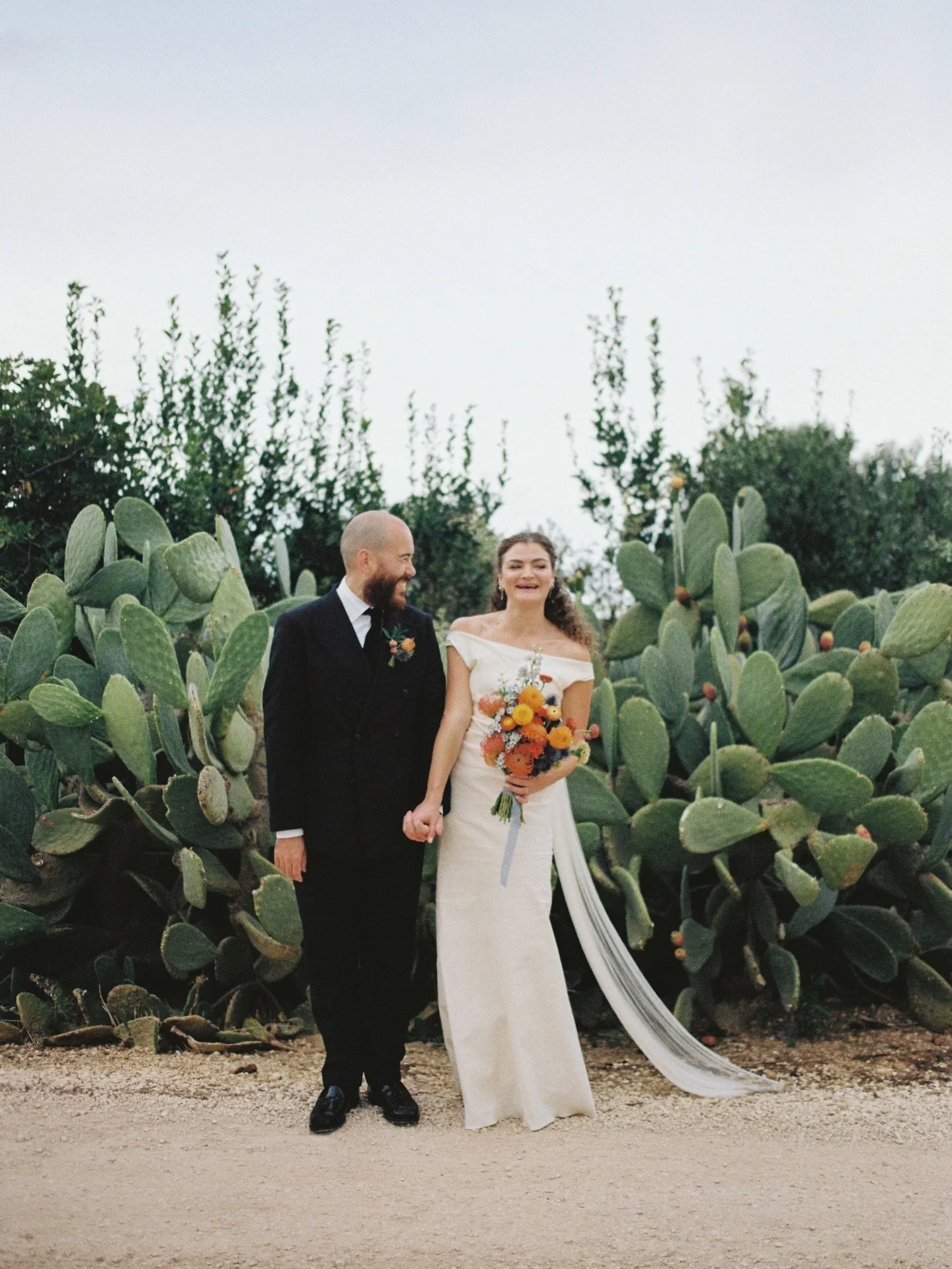 Puglia is one of my favourite destinations to capture weddings in Italy, partially because I used to go on holiday there with my parents when I was little so it always brings back happy memories. This wedding was super international with the couple&r