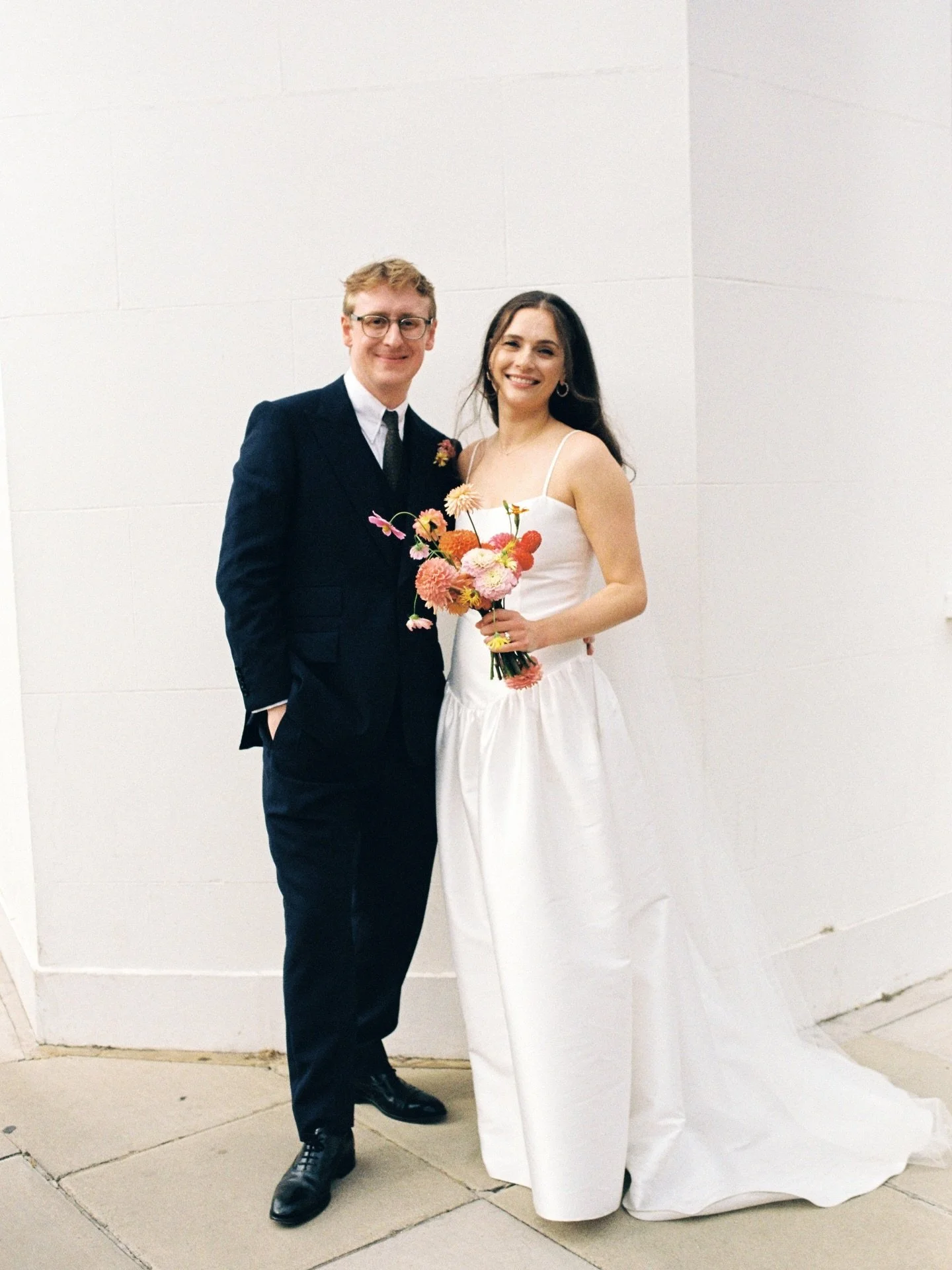 Something I love about London weddings is walking from one venue to the other and just capturing whatever happens along the way!

Getting ready venue @the_berkeley 
Ceremony venue @marrymeinchelsea 
Bride @theownstudio 
Groom @edwardsexton 
Flowers @