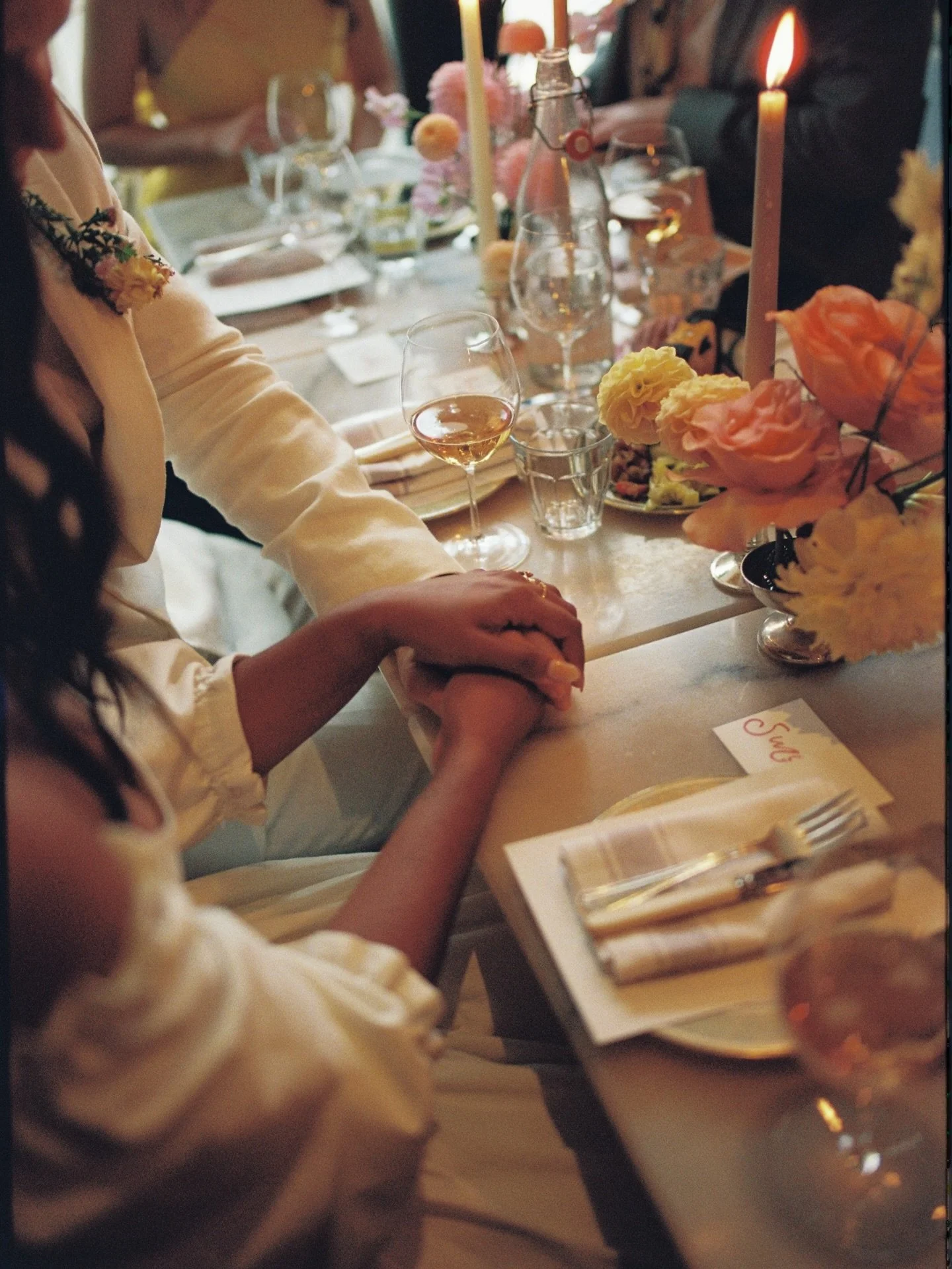 Cozy moments at Sundari &amp; Mikey&rsquo;s intimate weddding celebration in London last October 🍂

Captured entirely on 35mm and 120 film

Photographer @sarahjoylandon 
Coordination @alwaysandriweddings 
Flowers @floracollective__ 
Super 8 videogra