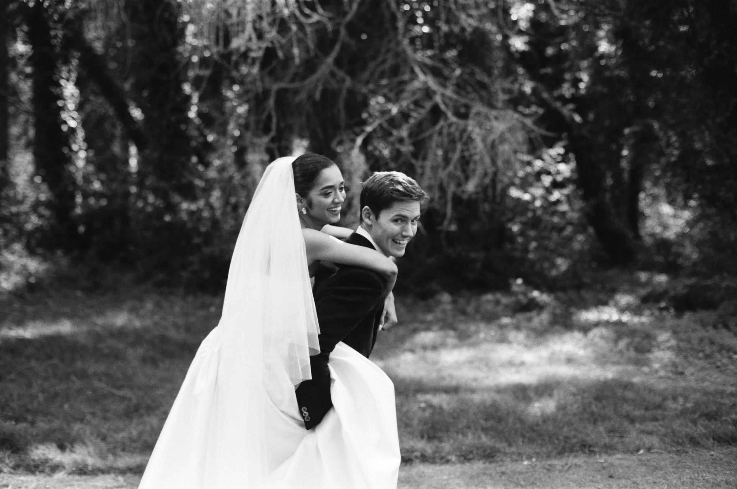 Some more favourite moments on 35mm and medium format from the first wedding of this season 🌸

Film wedding photographer @sarahjoylandonphoto
Digital / Camcorder / Super&amp; Videographers @_livvid_ 
Venue @thewoottonhallestate
Wedding stylist @stor