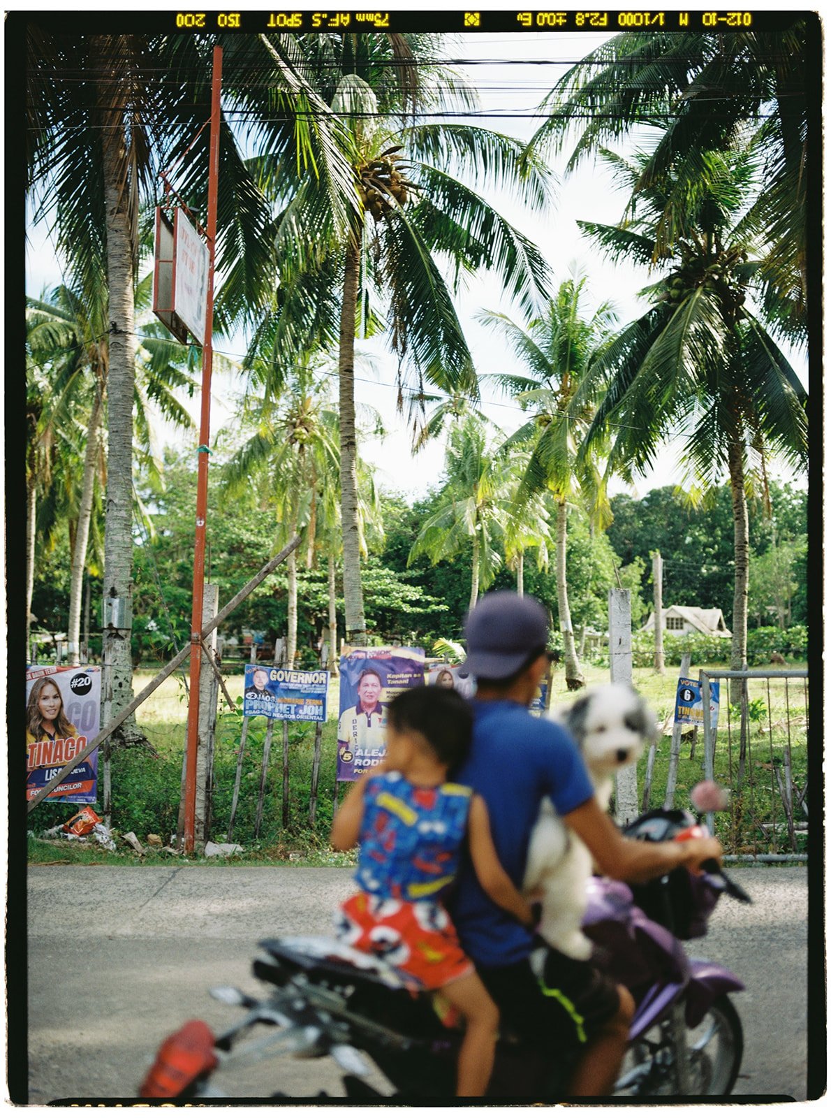 Philippines_pentax_25_websize.jpg