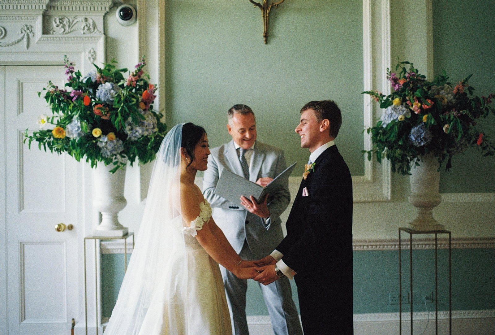 Renee+Joshua_Film_50_websize.jpg