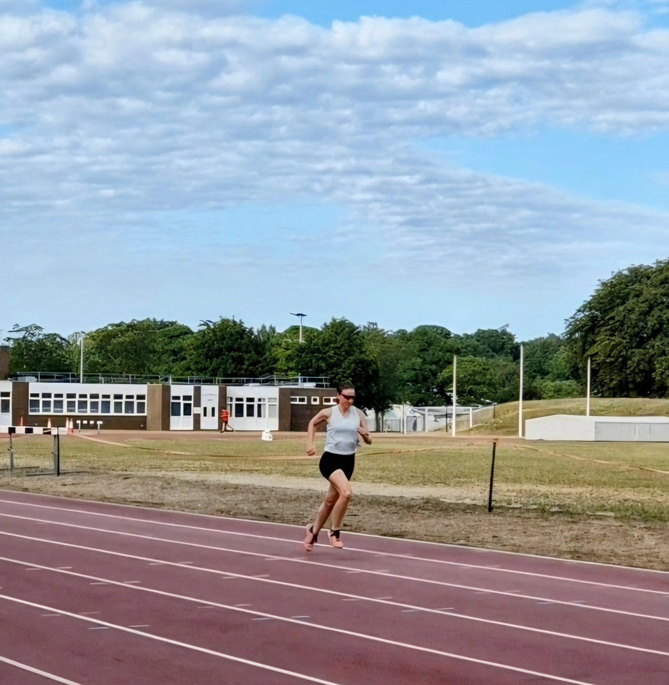 Constant running aches and injuries? Are your hips to blame?