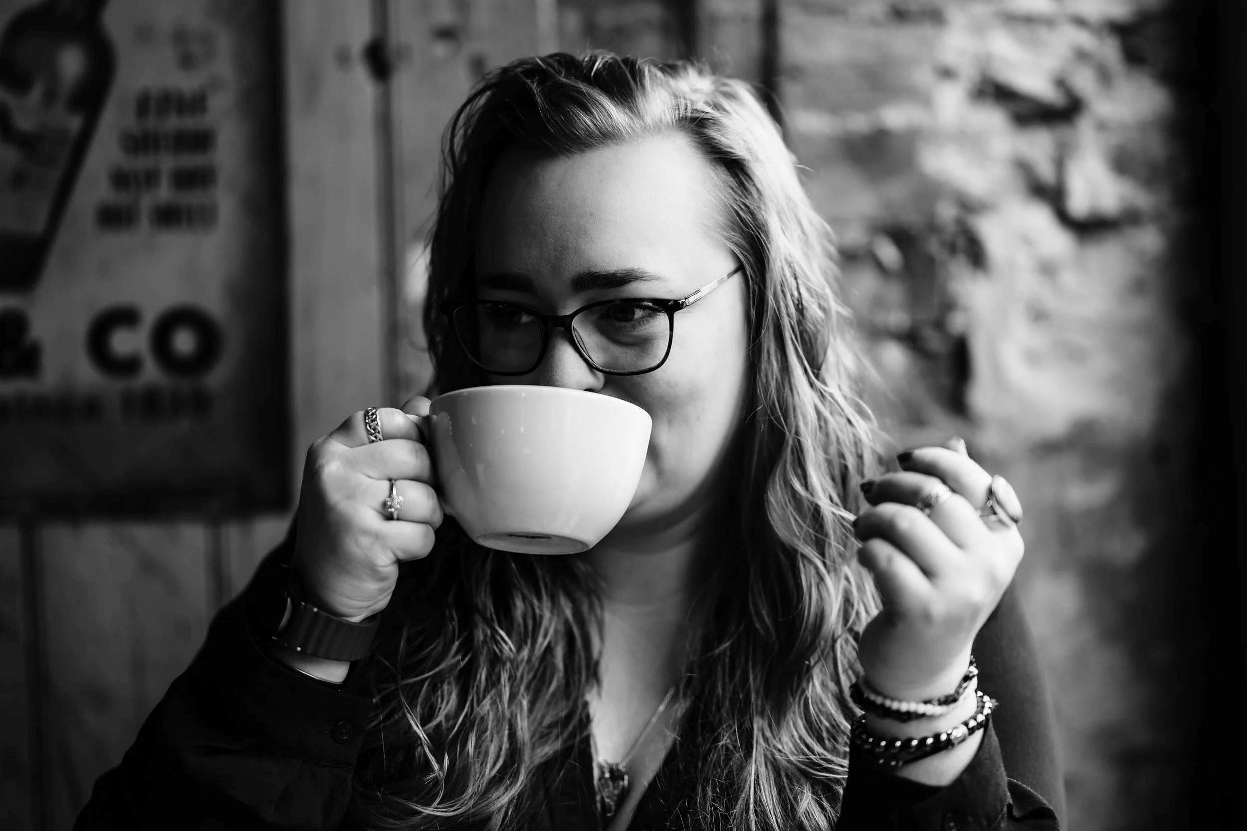 how to get enquiries from social media