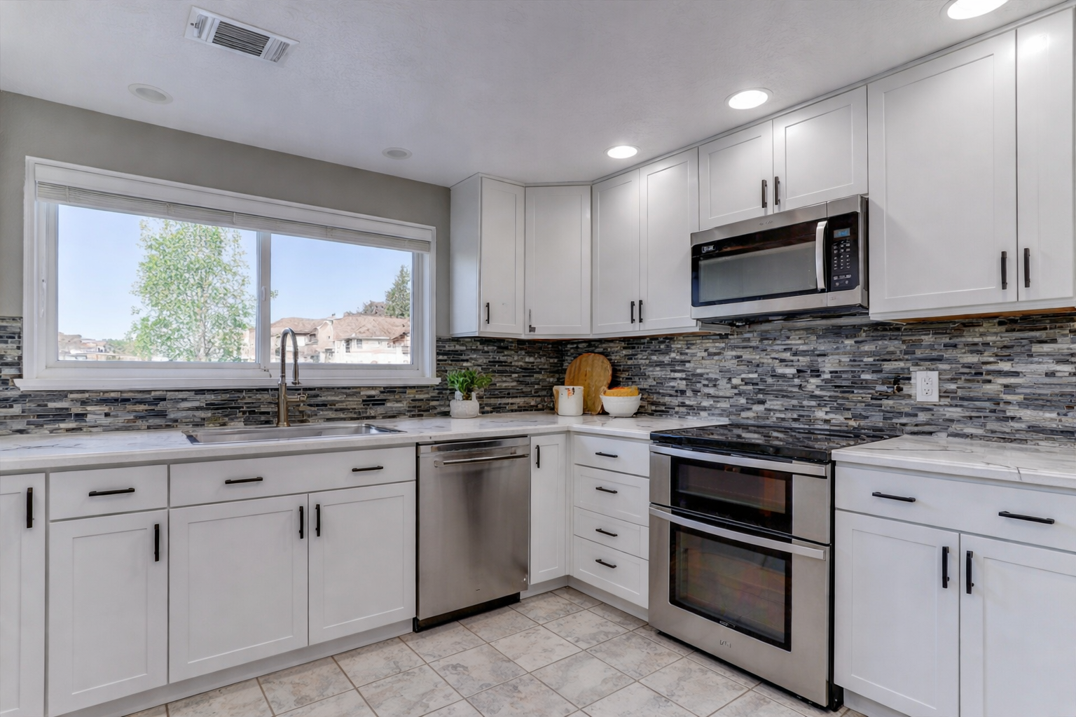 Vance Modern kitchen with lush views.png