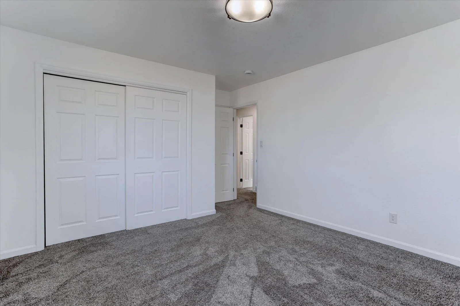 07-1292 S Vance Street-7.jpg