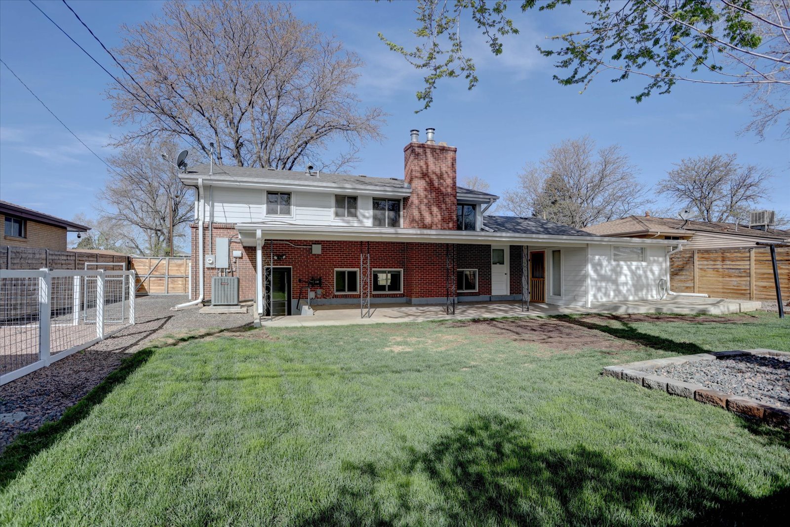 25-1292 S Vance Street-26.jpg