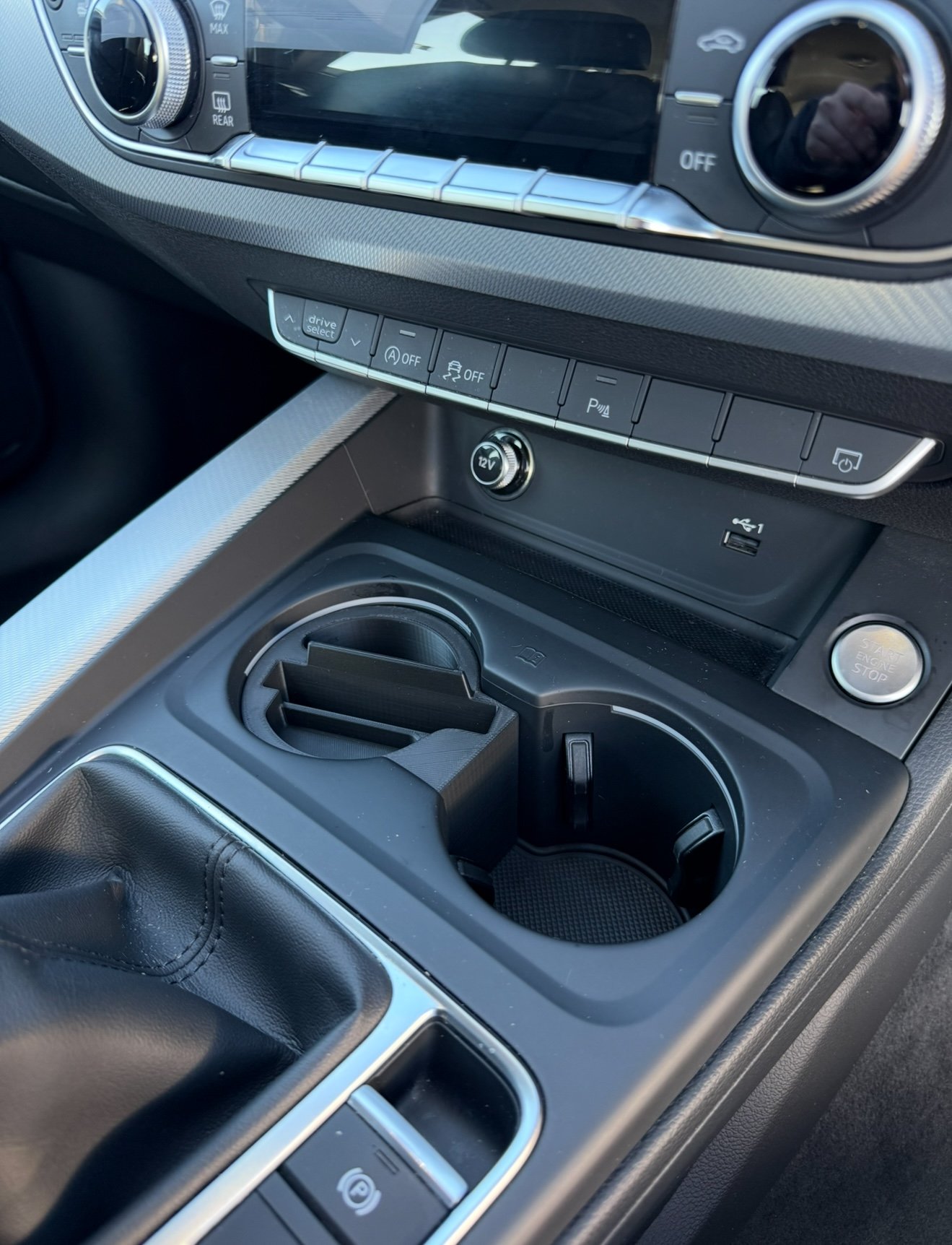 Audi A4/A5 Phone Holder 3