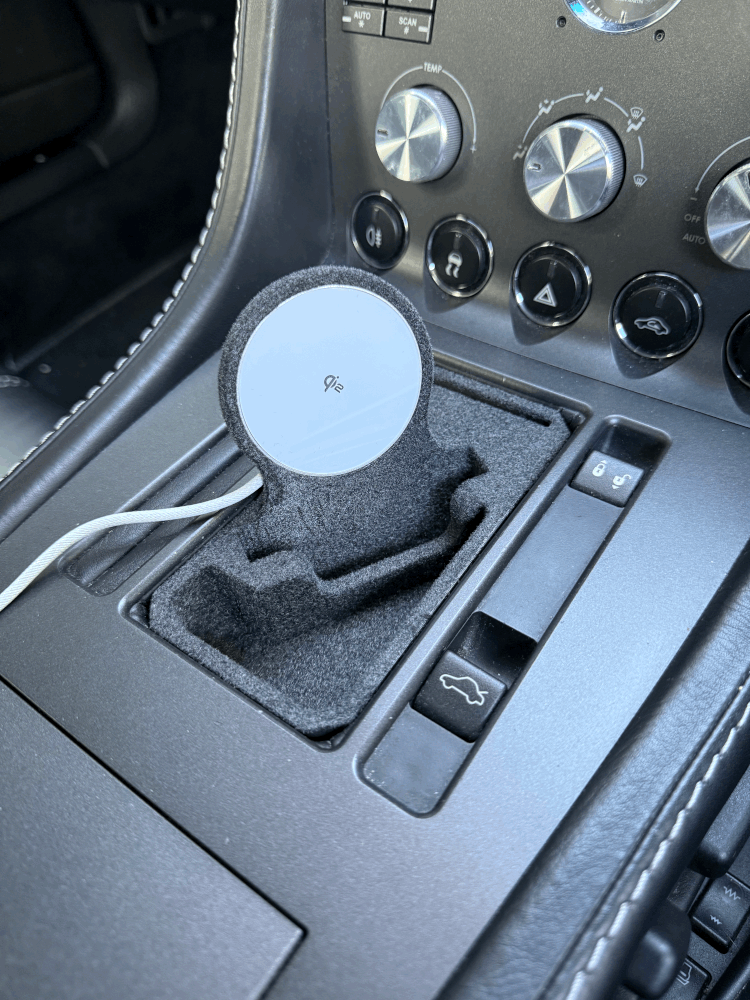 Aston Martin Vantage / DB9 Magnetic Charging Phone Holder