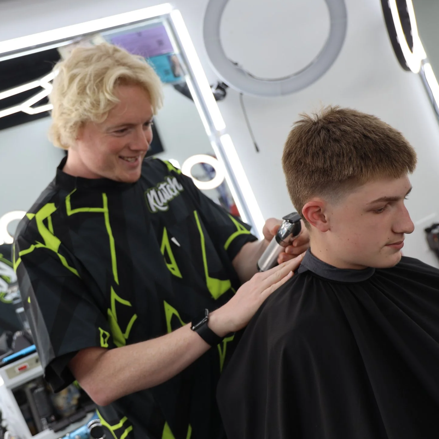 Klutch Barber Co Barbershop Owensboro KY best barbers owensboro kentucky haircuts matthew tichenor barber