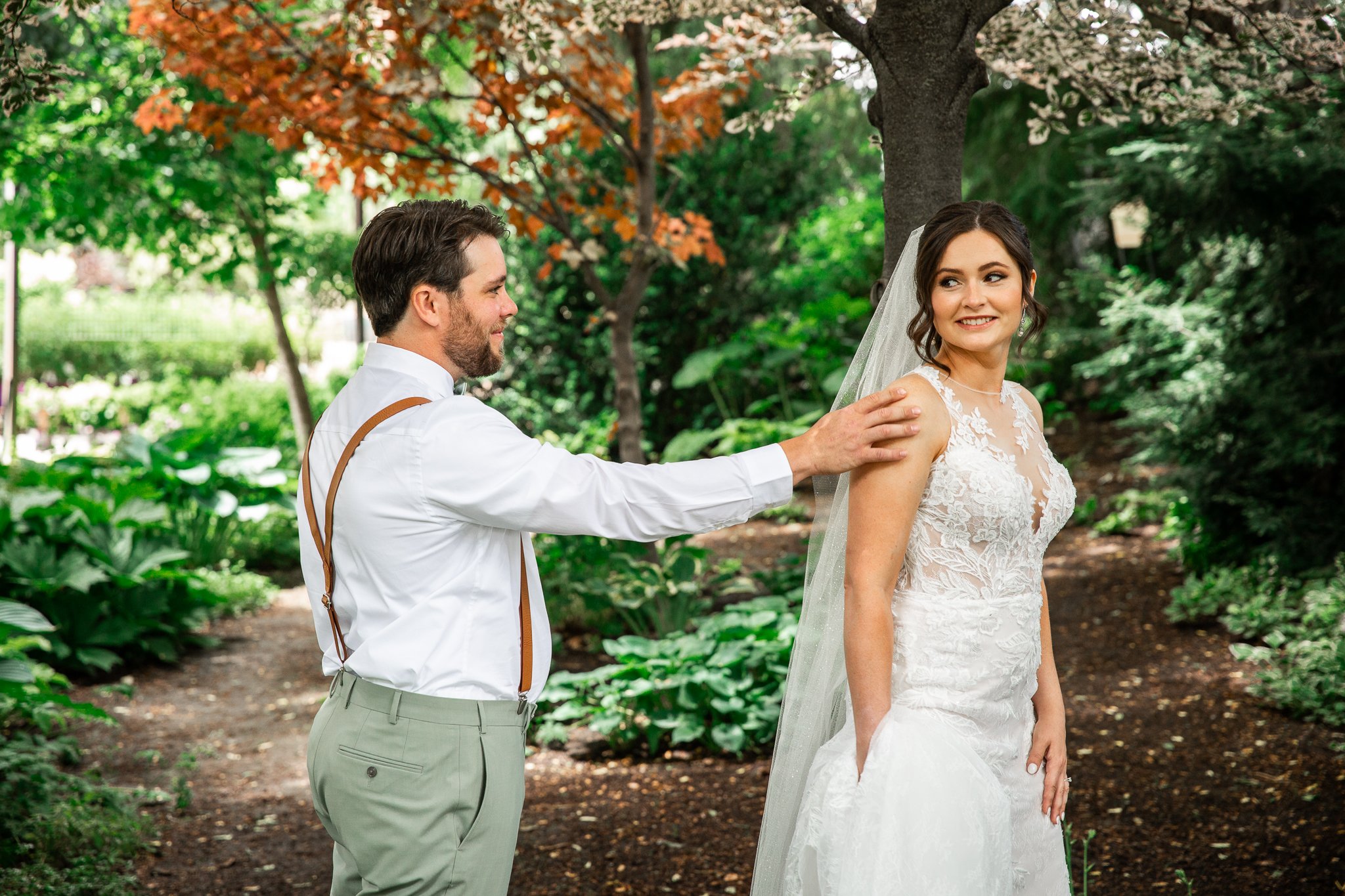 Sarah & Grady Preview-08.jpg