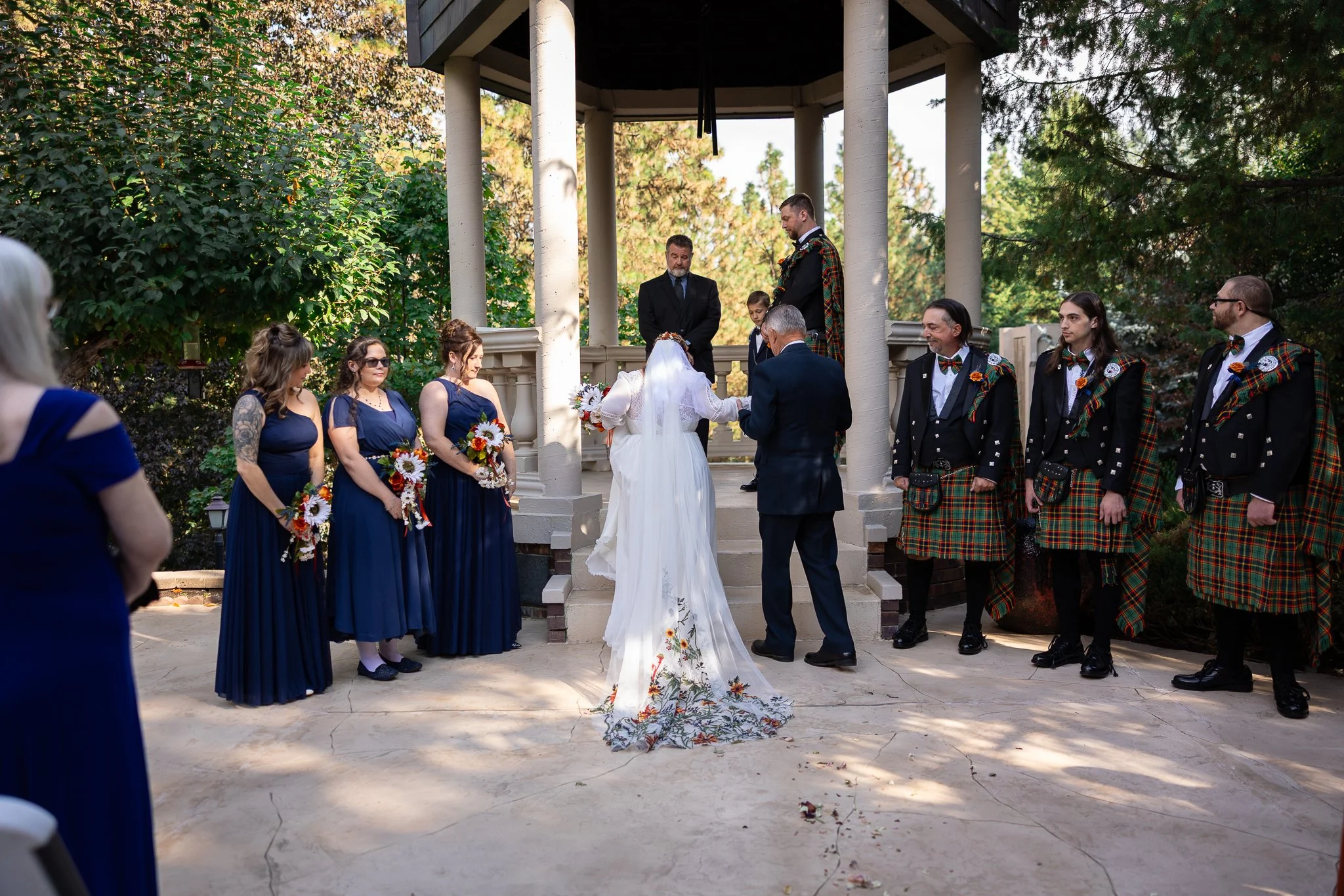 Cynthia & Mark Preview-03.jpg