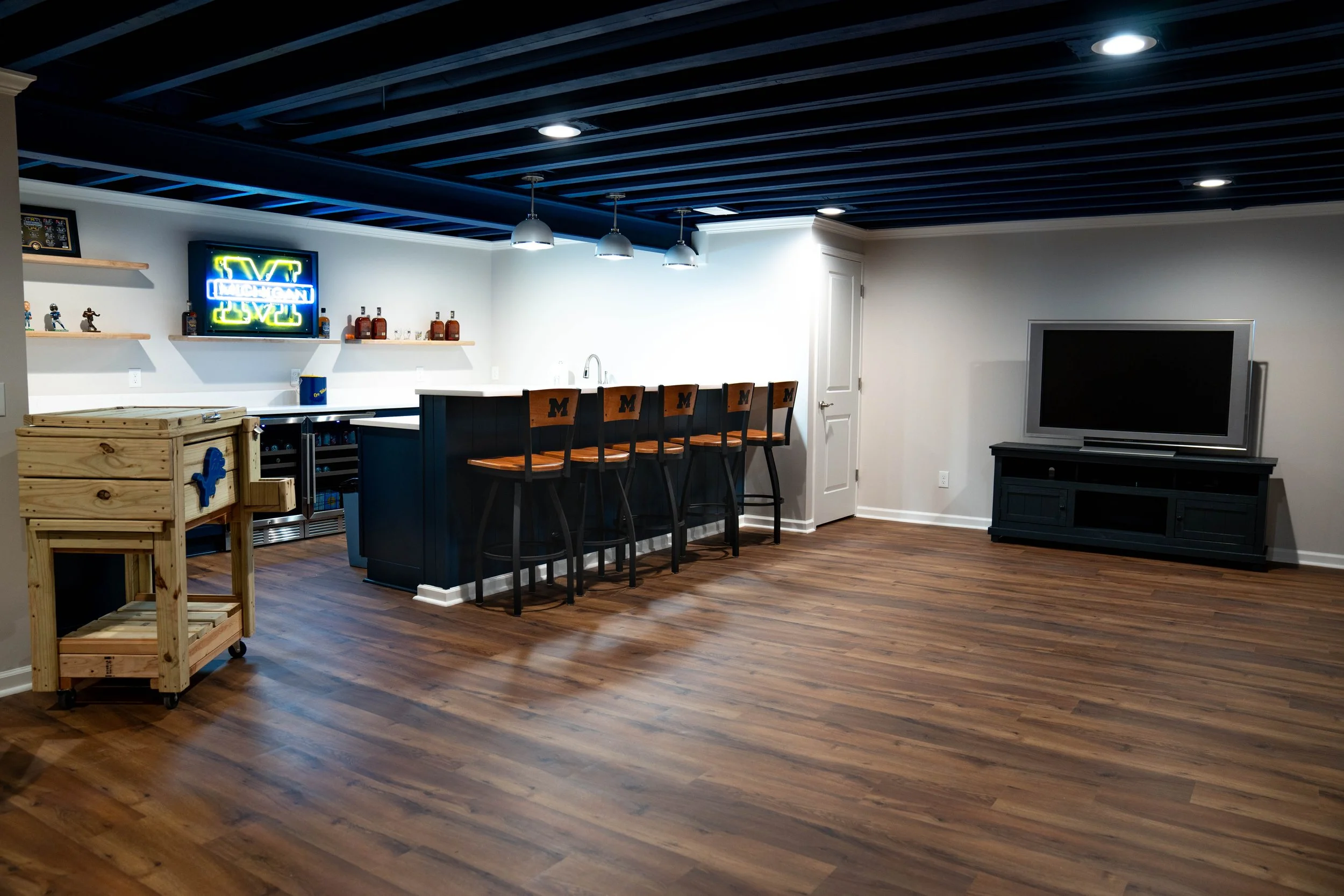  Additions and Decks 
 Bars 