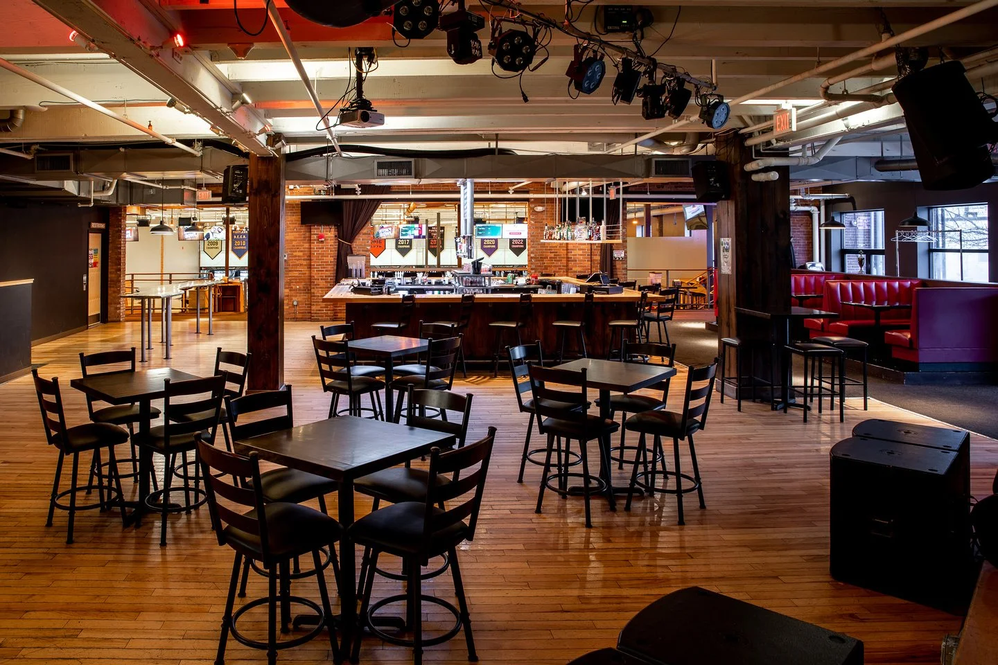 1F2_3DD_13766_1513756977_6 (1) copy.jpg