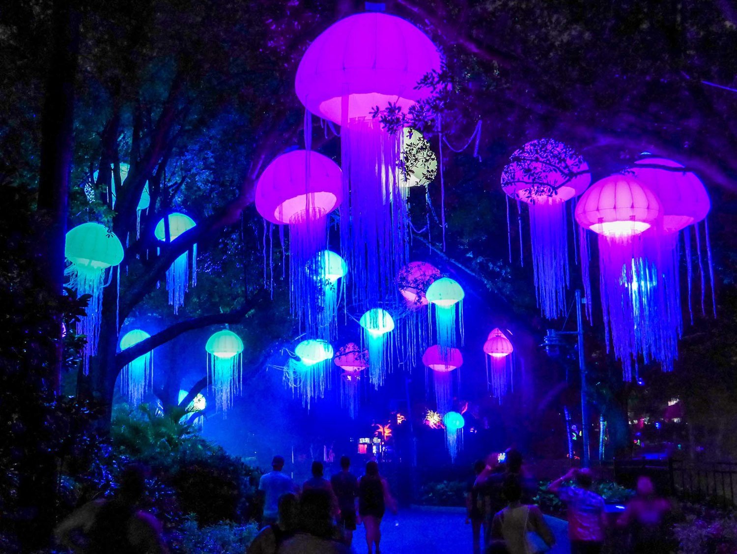 Under the Sea_inflatable_ lighting_Jellyfish_9.jpg