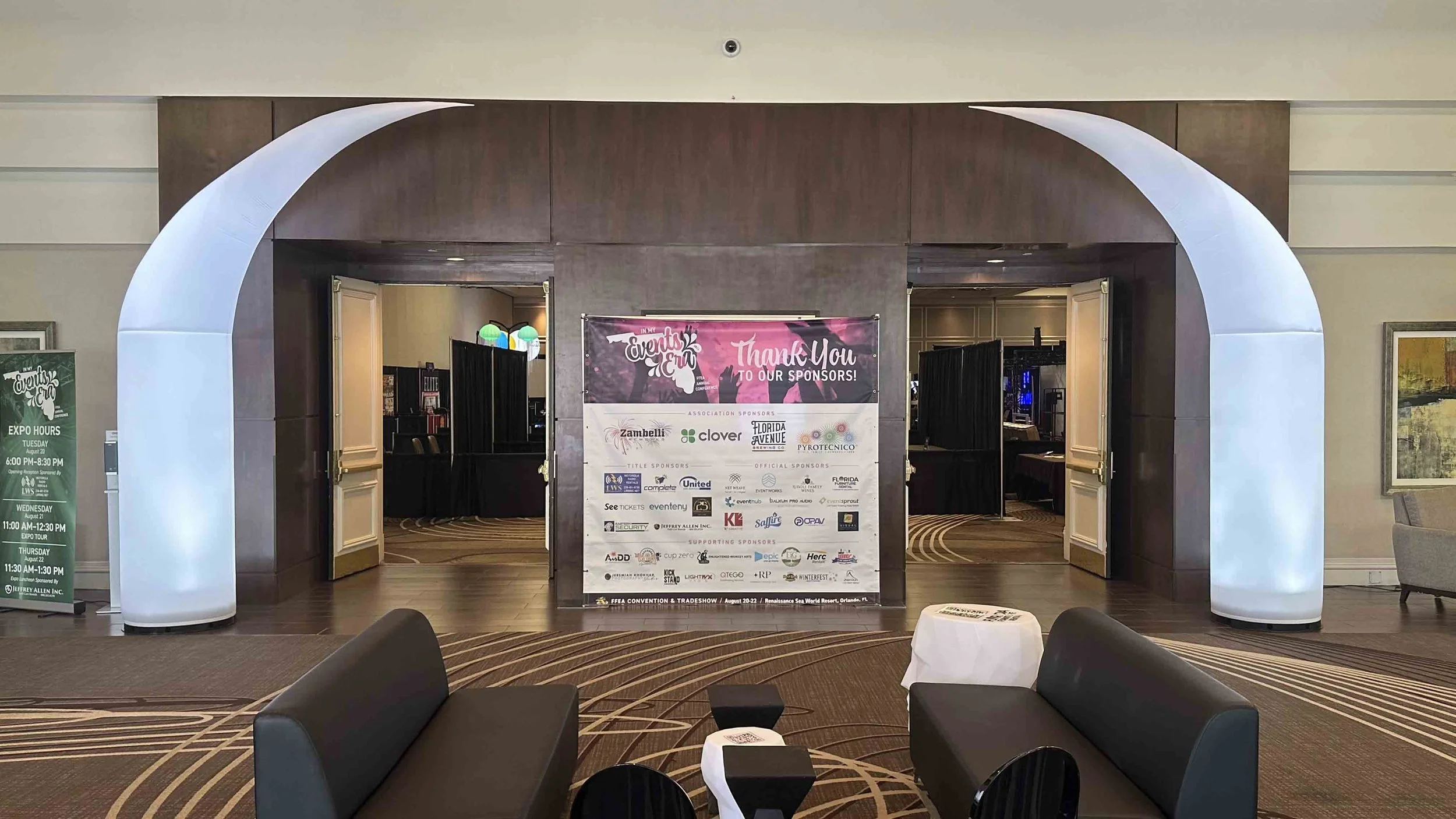 Long-Horn- Inflatables-for-rental-trade-show.jpeg