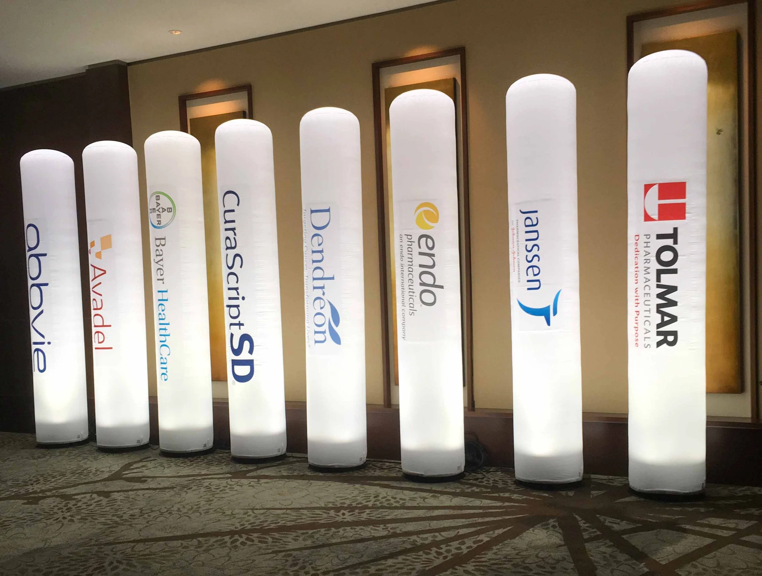 Inflatable-Slim-Columns .jpg