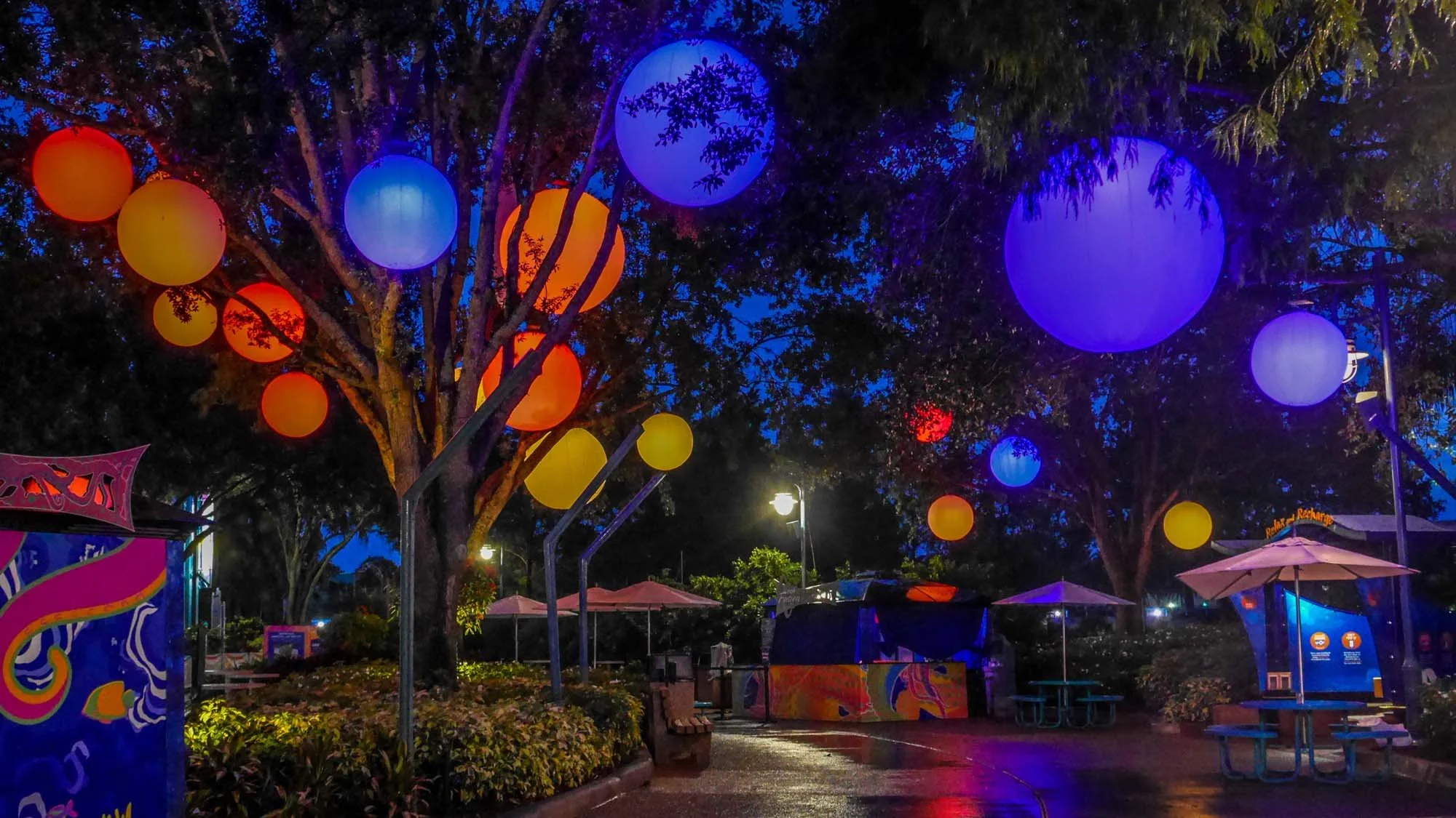 Sea-world-parade.jpg