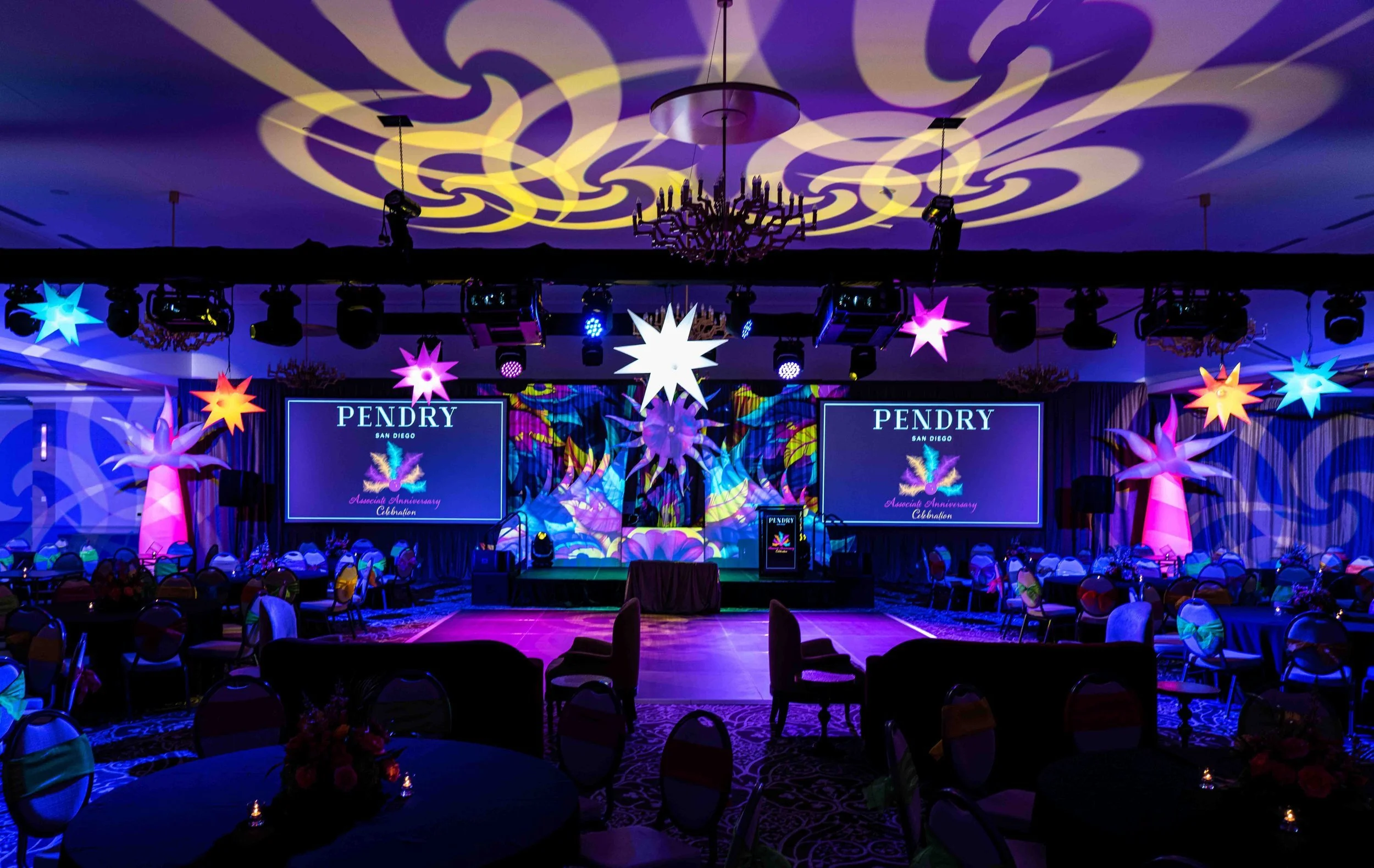 Stage-inflatable-decor.jpg