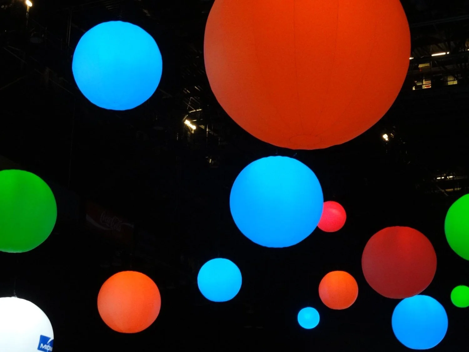 blue-red-leds.jpg