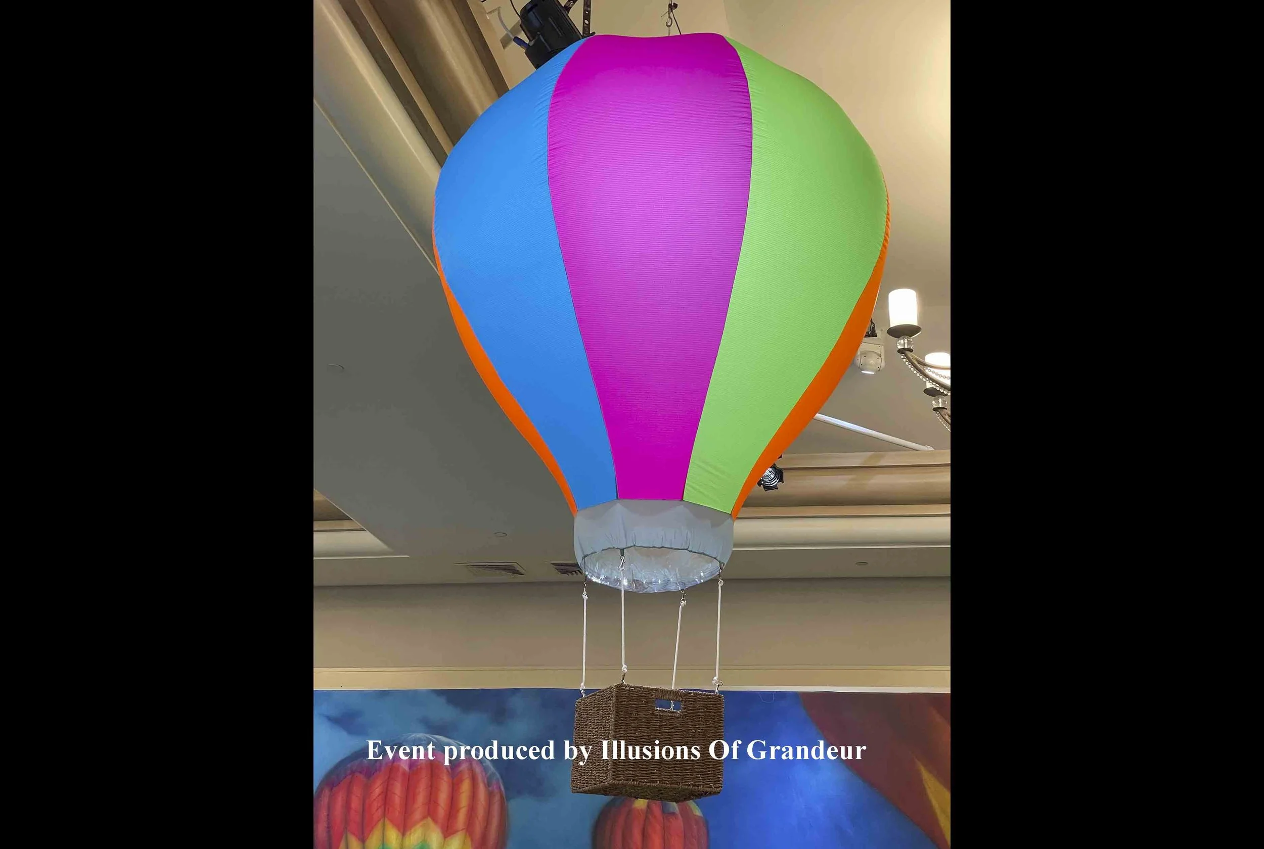 Inflatable-Hot-Air-Balloons-and-inflatable-Clouds-ballroom-events-rental .jpg