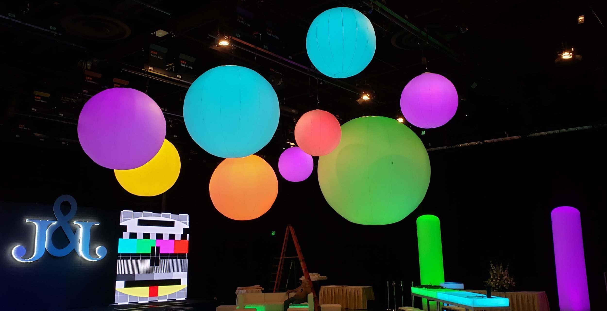 inflatable-rental-lighting.jpg