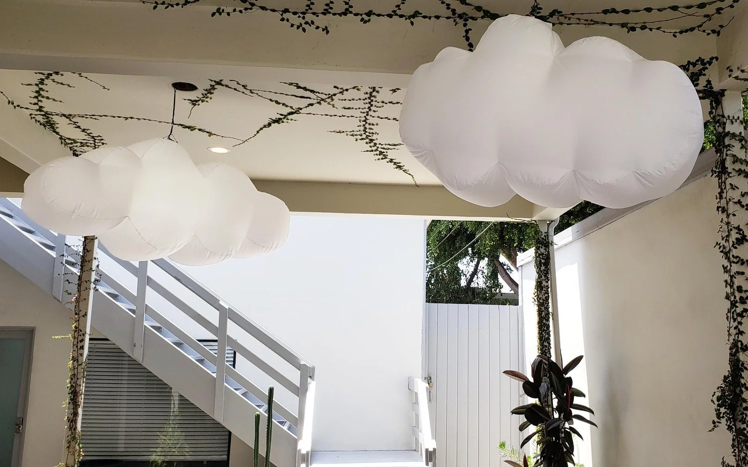 Inflatable-Clouds-with-LEDS-quixote-studios-special-events.jpg
