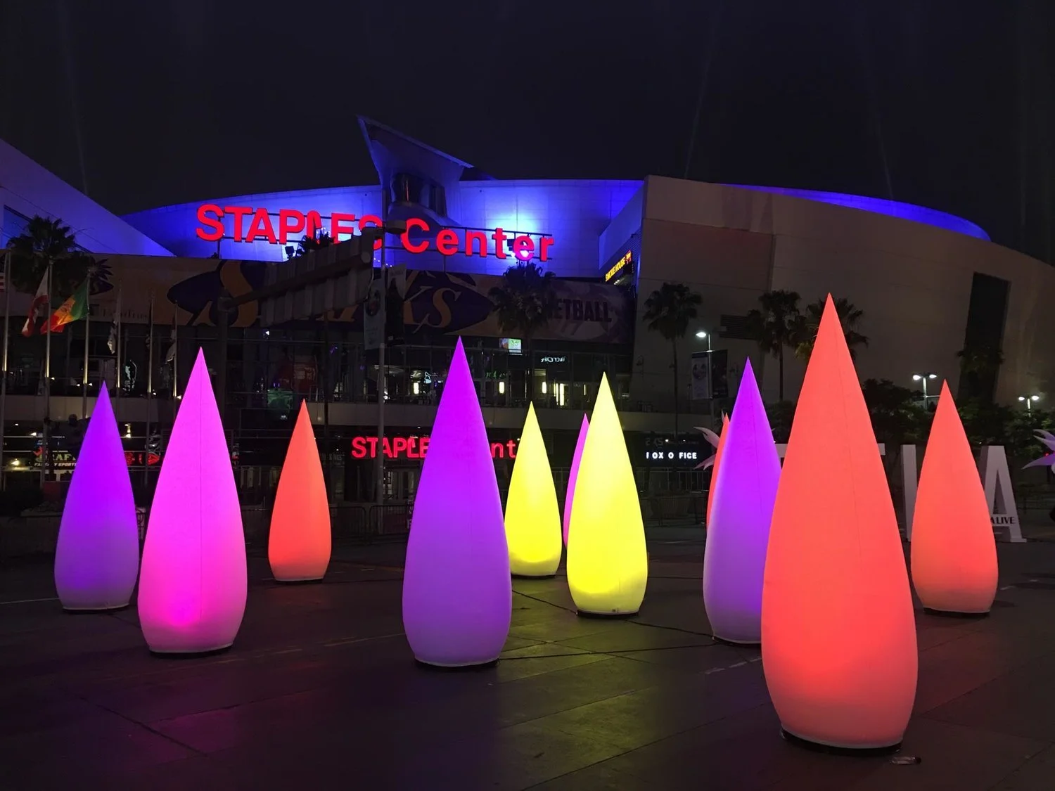 Inflatable-wick-design-downtown-los-angeles.jpg