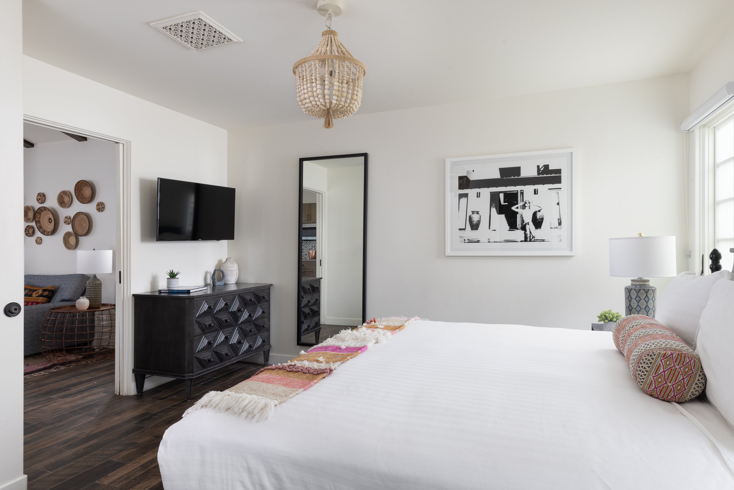 mw_kw_LSV_rm15bed_v1_webres.jpg