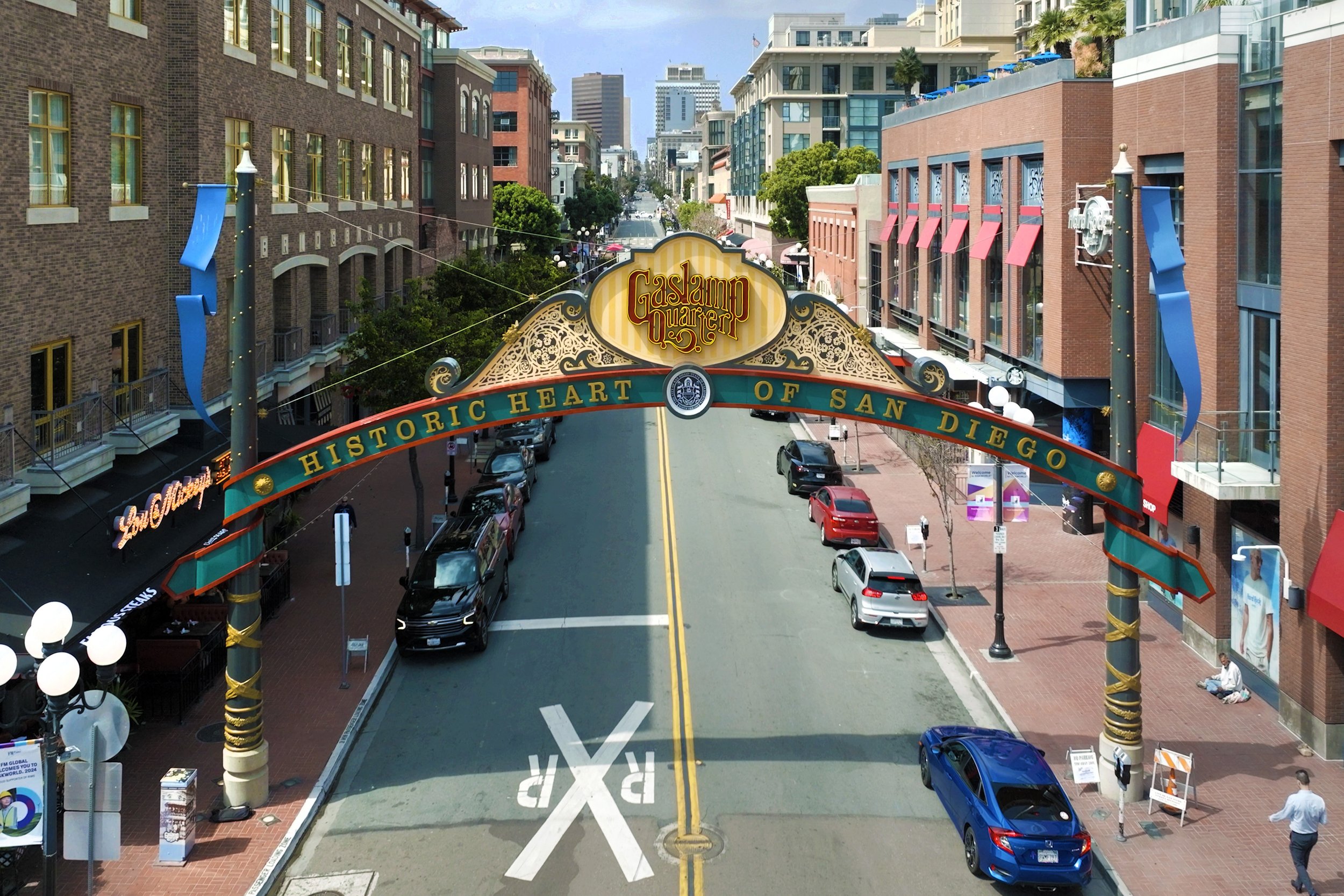 gaslamp.jpg