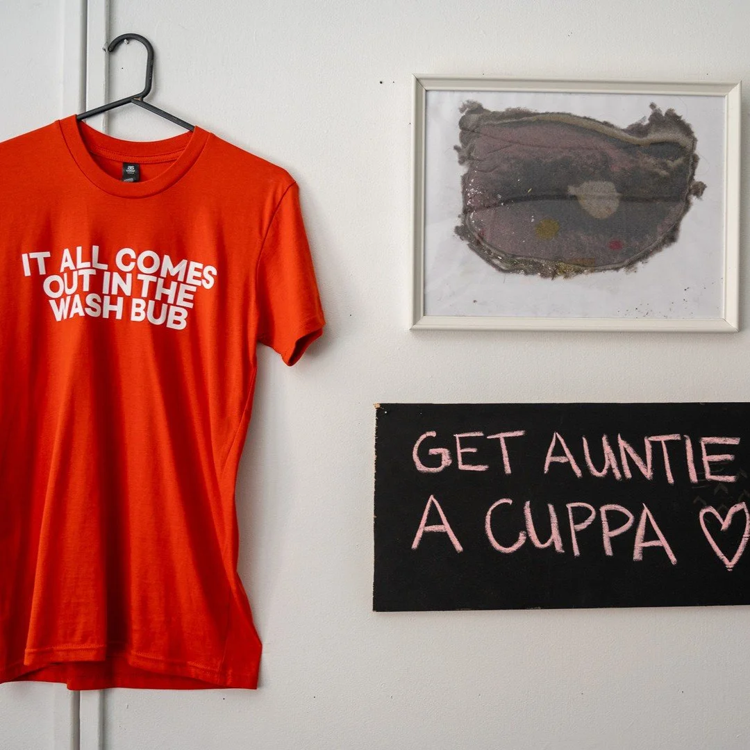 Just going through the many photos we have of The Blak Laundry at The Woodford Folk Festival last year, and found these gems by the very wonderful and talented Jo-Anne Diessens. 

Some really good memories.

Will try and share some more photos over t