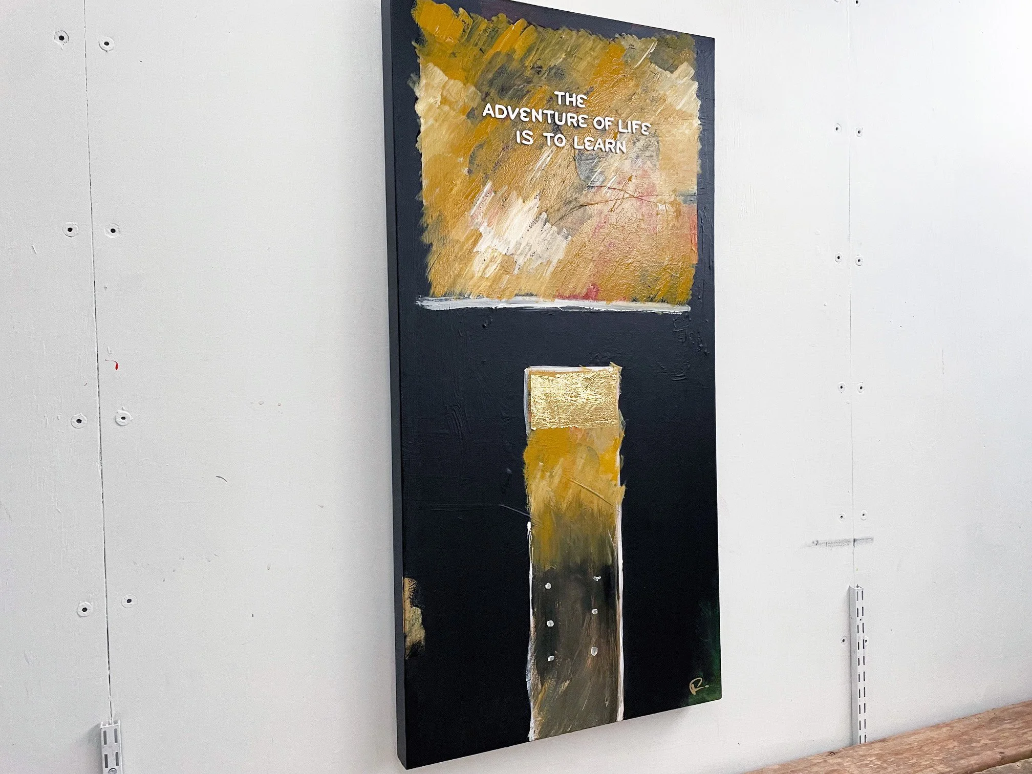 Adventure life - left.jpg