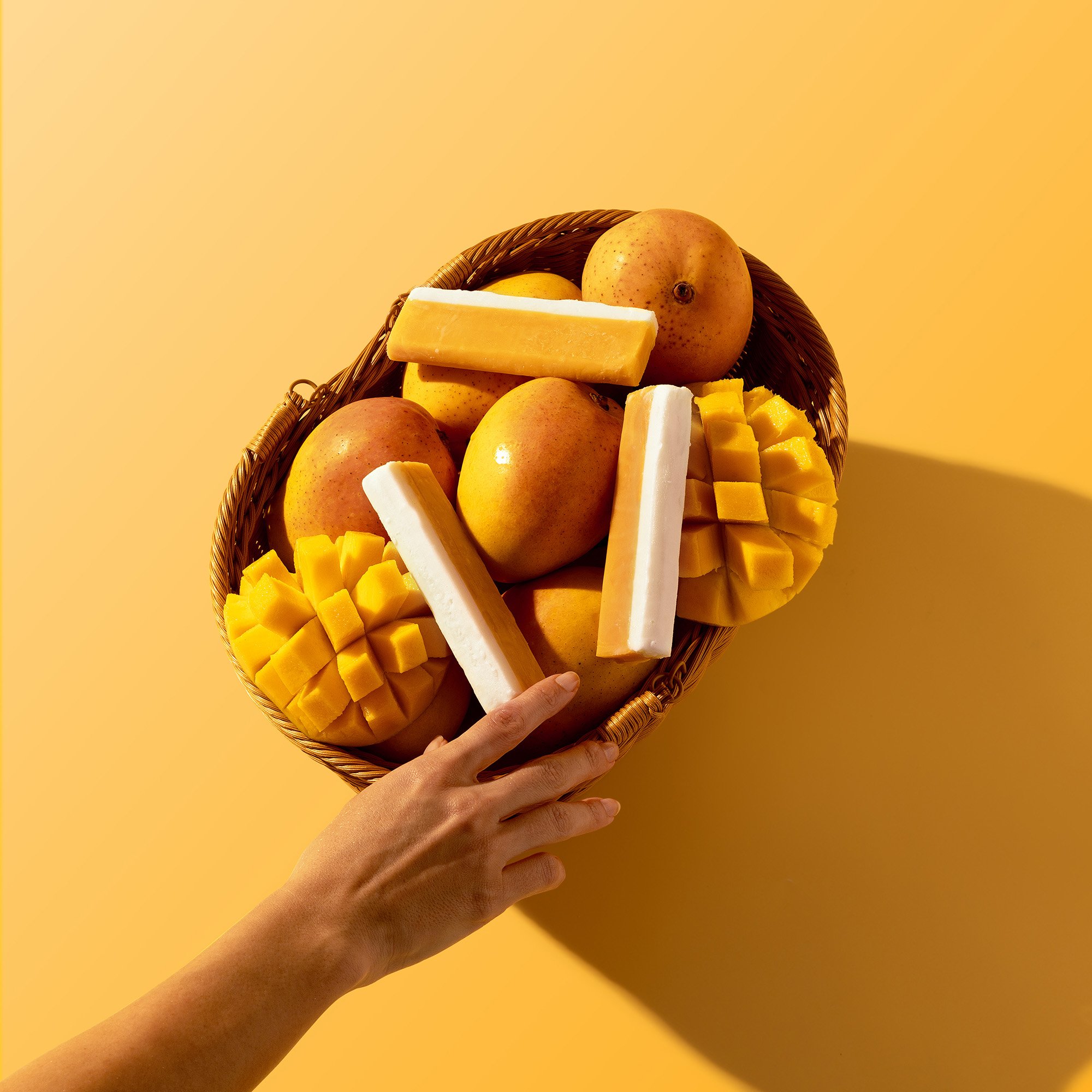 weis-mango-ice-cream-product-photography copy.jpg
