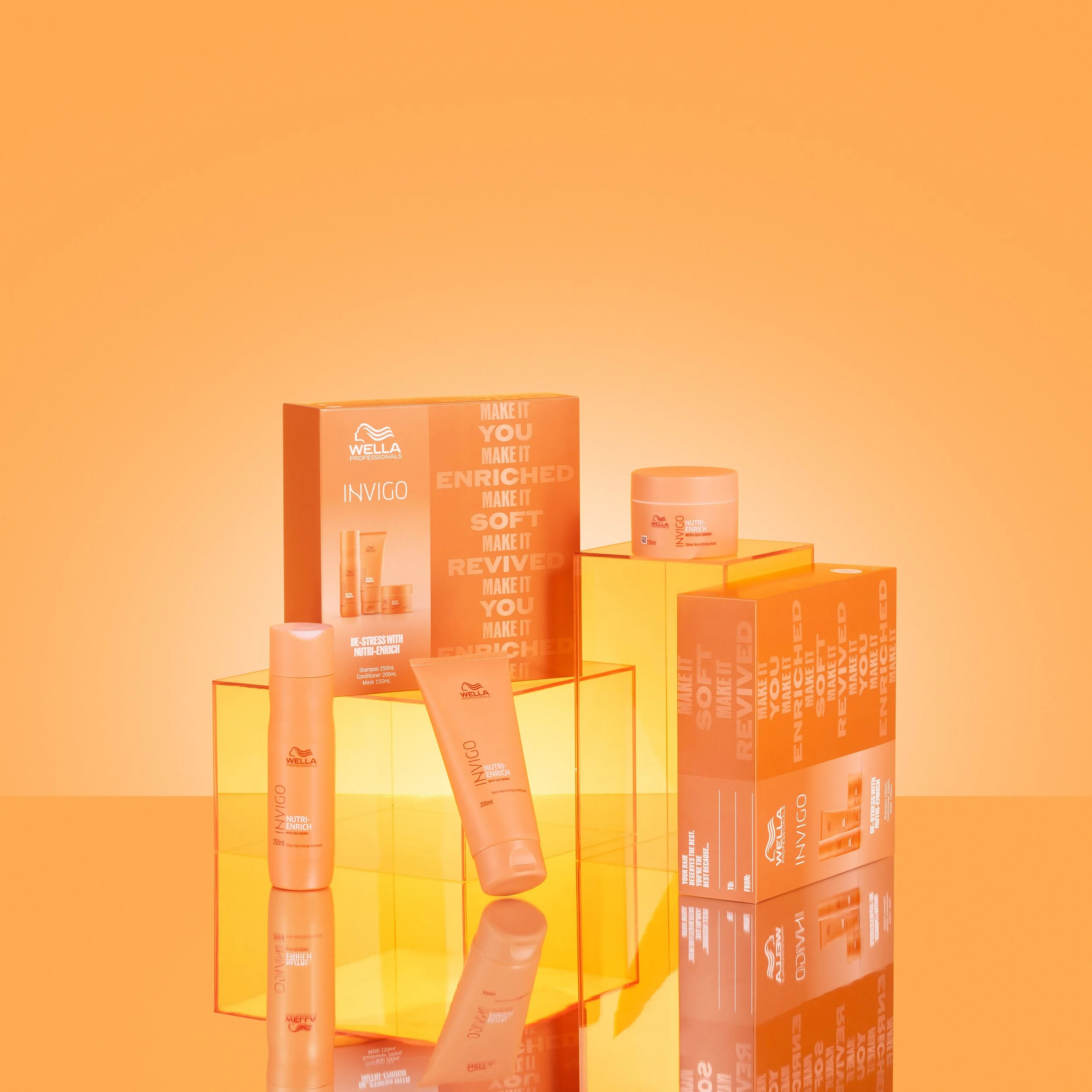 Wella-hair-care-gift-set-oramge-product-photography.jpg