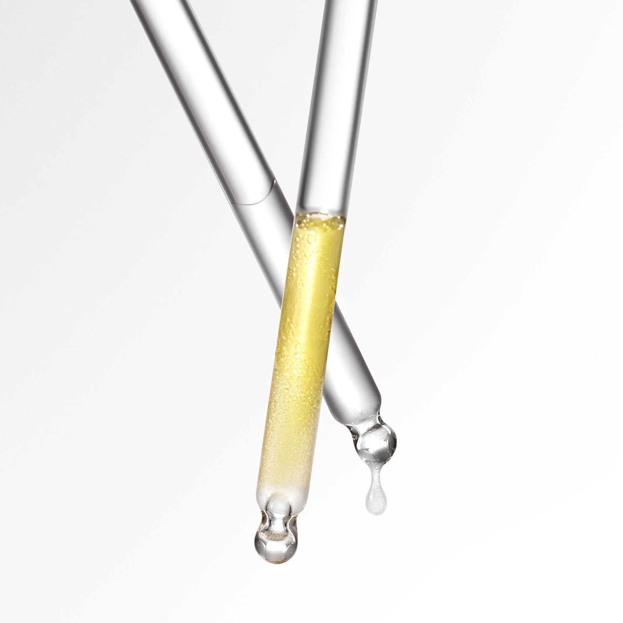 sumanurica-biotech-skincare-serum-beauty-macro-texture-photography.jpg