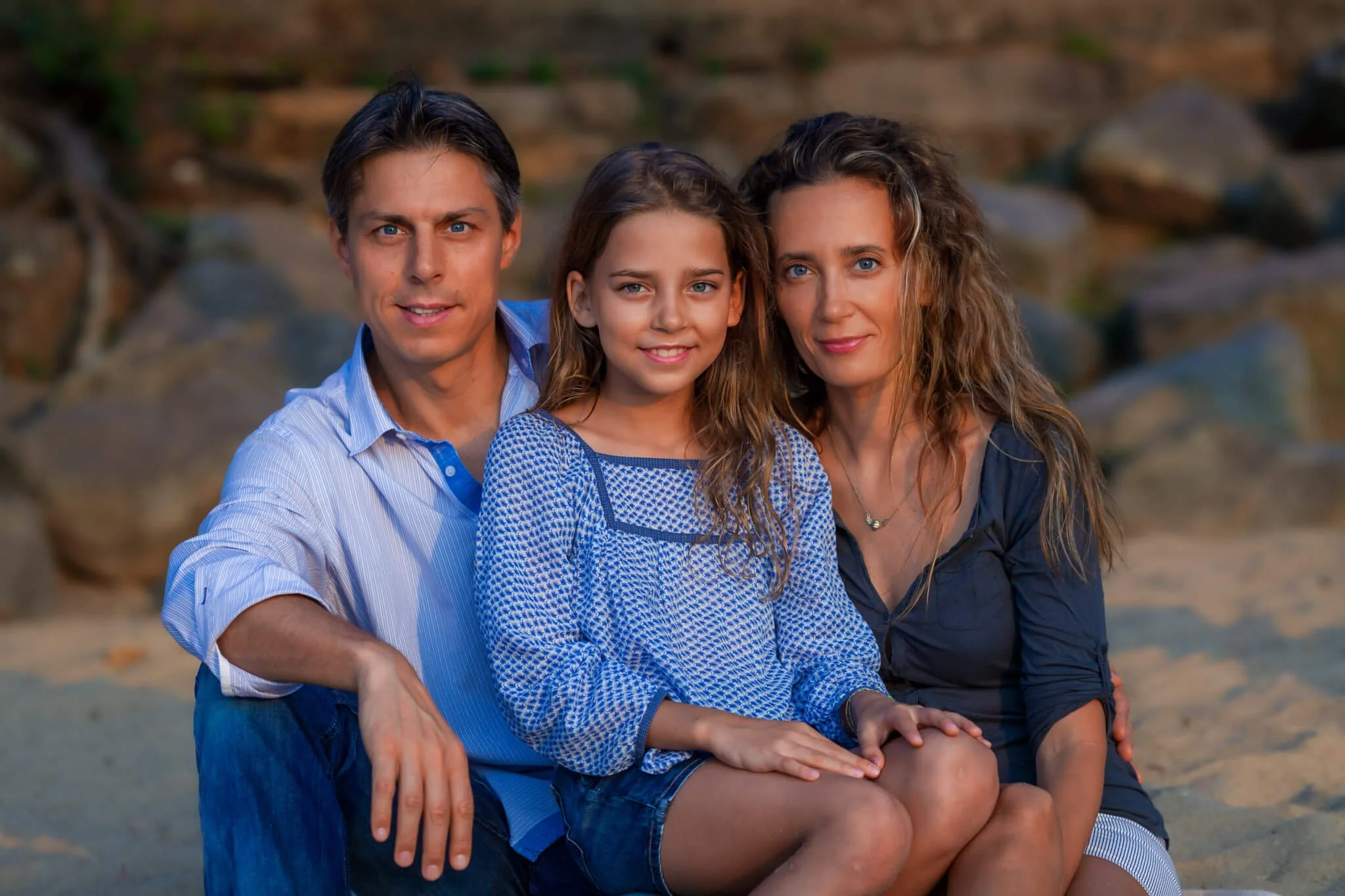 Family portrait by Ian Taylor at Chung Hom Kok Beach, Hong  Kong Island