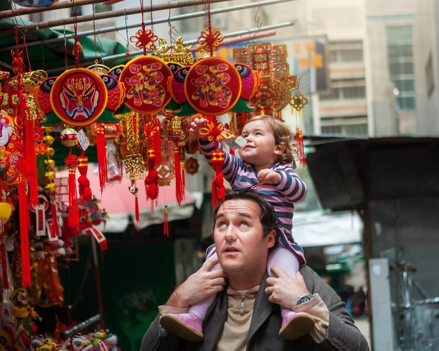 Shopping in The Lanes, Central Hong Kong