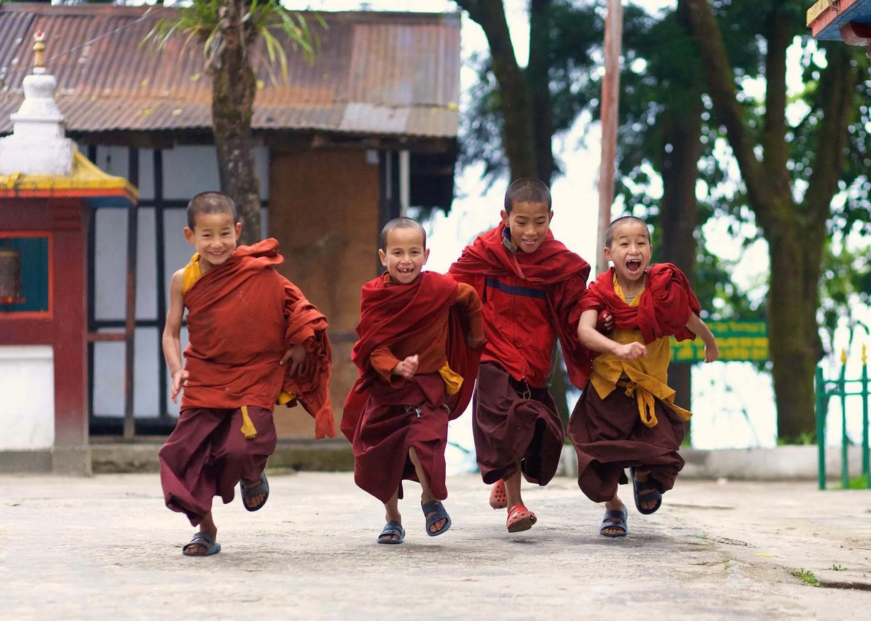 gangtok-monks.jpg