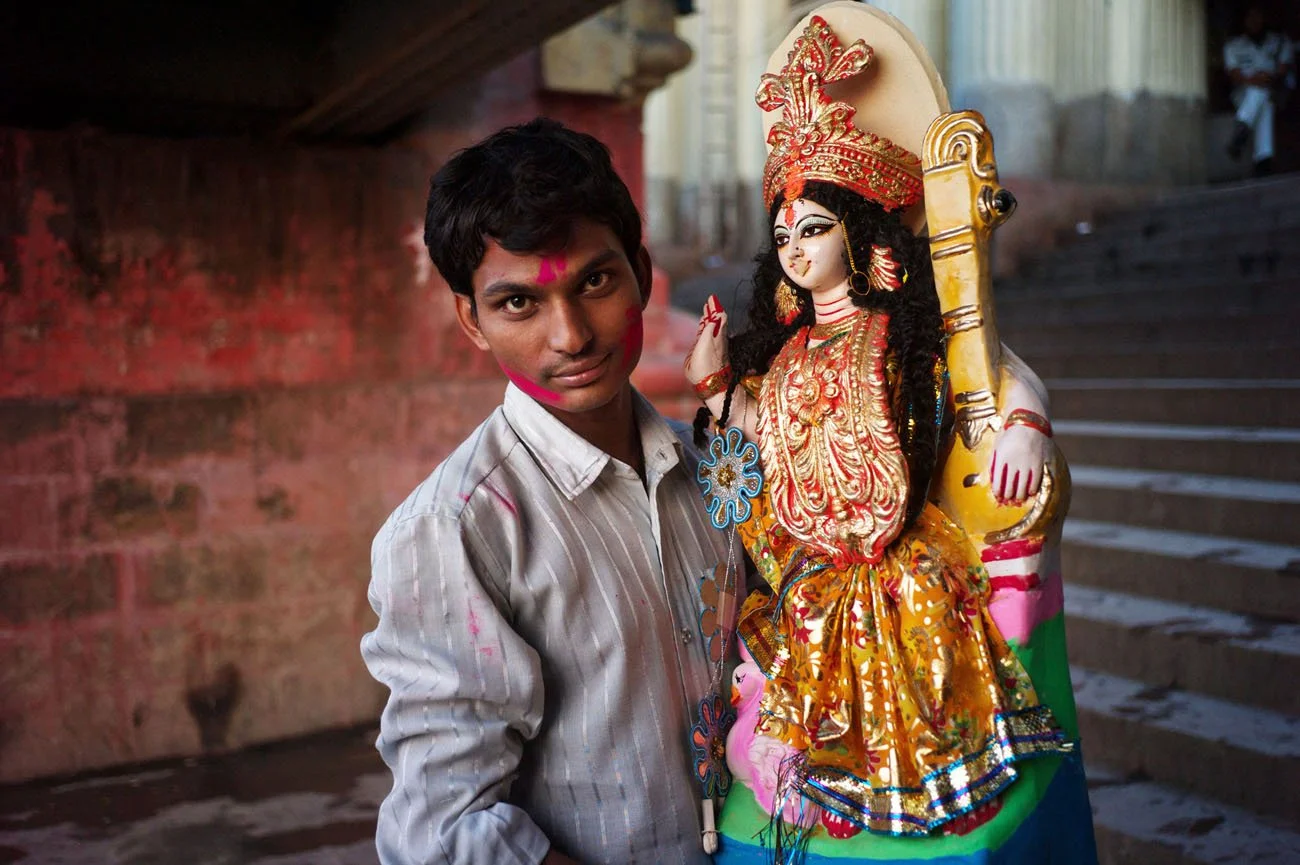 saraswati-puja-kolkata-m9-35mm-color-skopar_12339191044_o.jpg